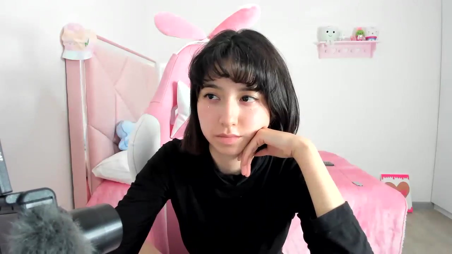 Gallery image thumbnail from Cherrycute666's myfreecams stream on, 12/07/2023, 05:55 image 18 of 20