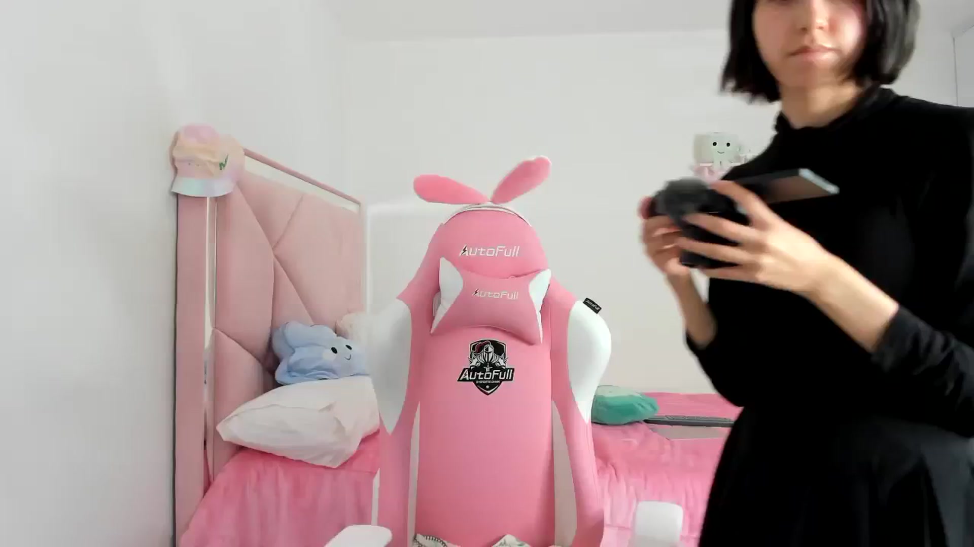 Gallery image thumbnail from Cherrycute666's myfreecams stream on, 12/07/2023, 05:55 image 17 of 20