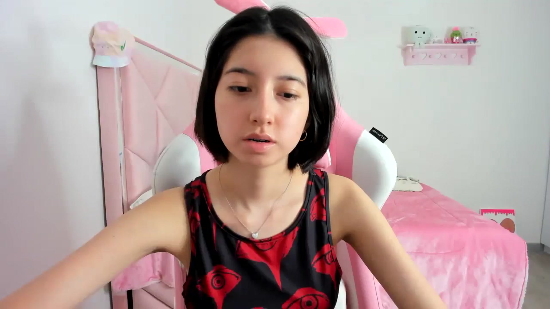 Gallery image thumbnail from Cherrycute666's myfreecams stream on, 12/09/2023, 01:33 image 6 of 20