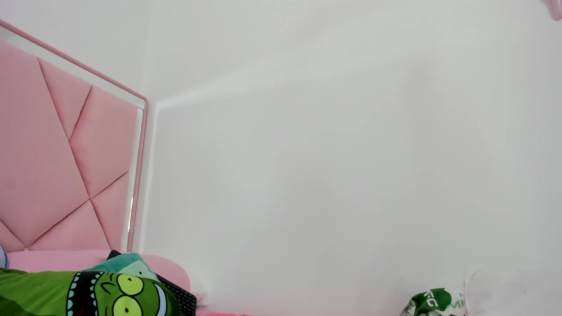 Gallery image thumbnail from Cherrycute666's myfreecams stream on, 12/09/2023, 06:38 image 6 of 20