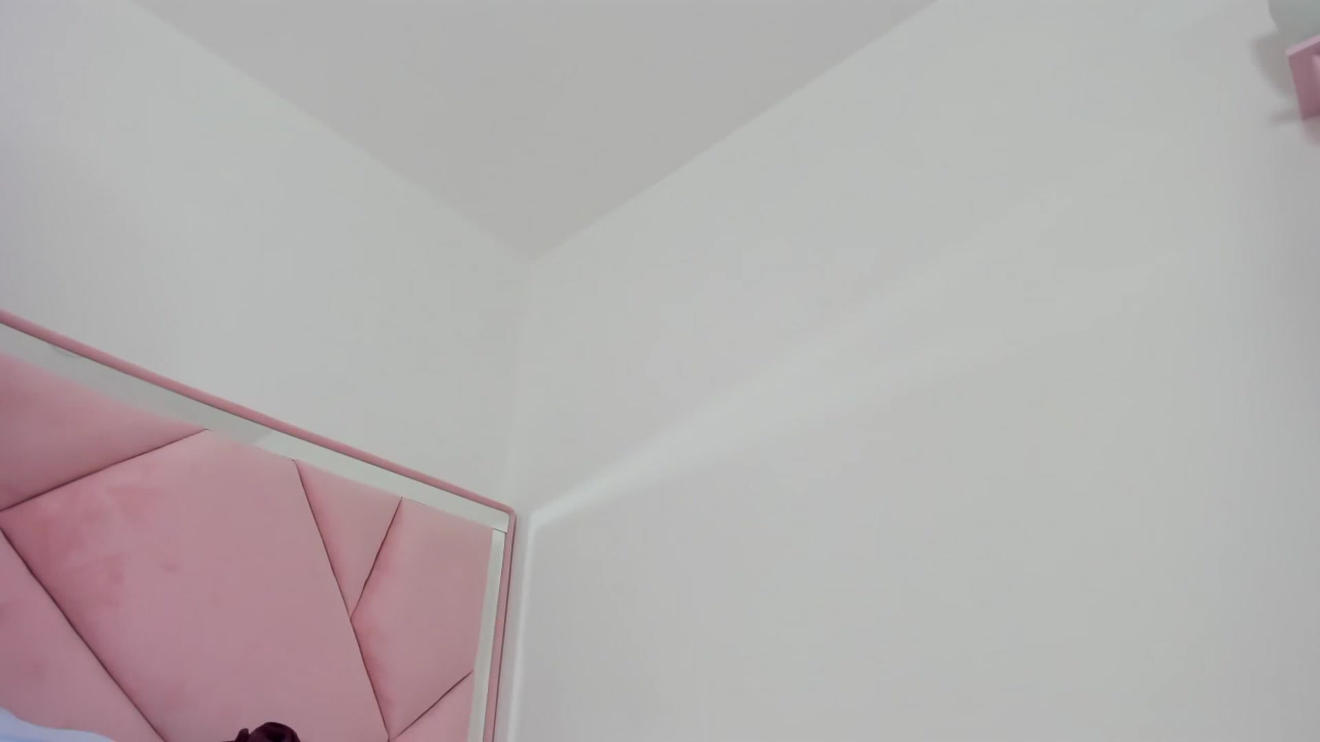 Gallery image thumbnail from Cherrycute666's myfreecams stream on, 12/09/2023, 08:12 image 3 of 20