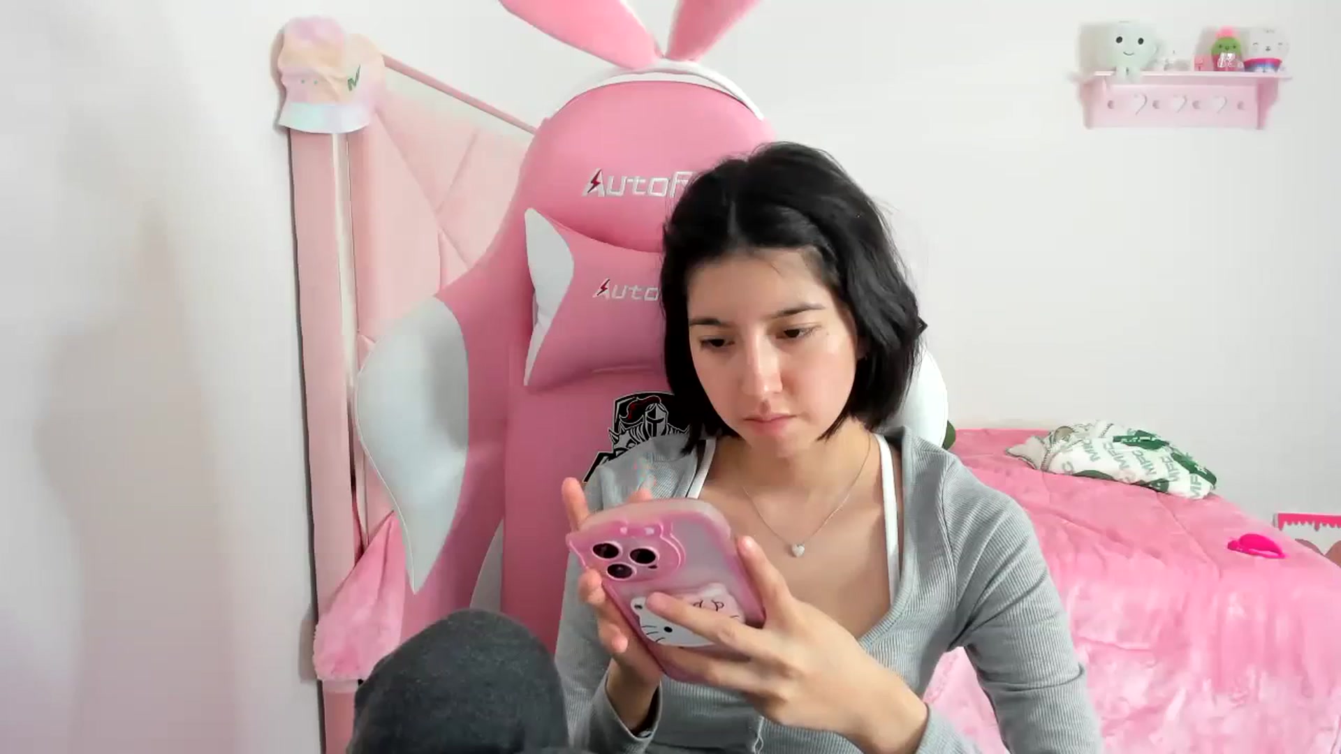 Gallery image thumbnail from Cherrycute666's myfreecams stream on, 12/10/2023, 07:24 image 20 of 20