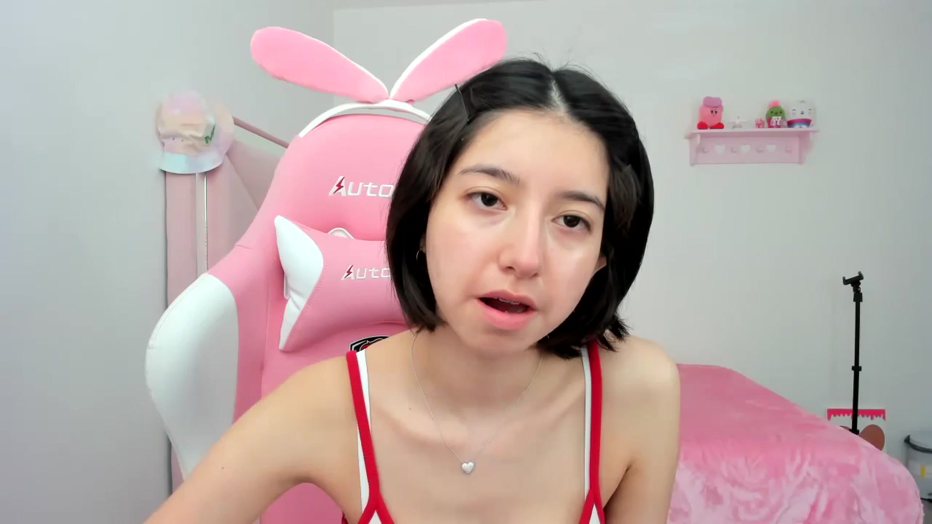 Gallery image thumbnail from Cherrycute666's myfreecams stream on, 12/12/2023, 21:51 image 2 of 20