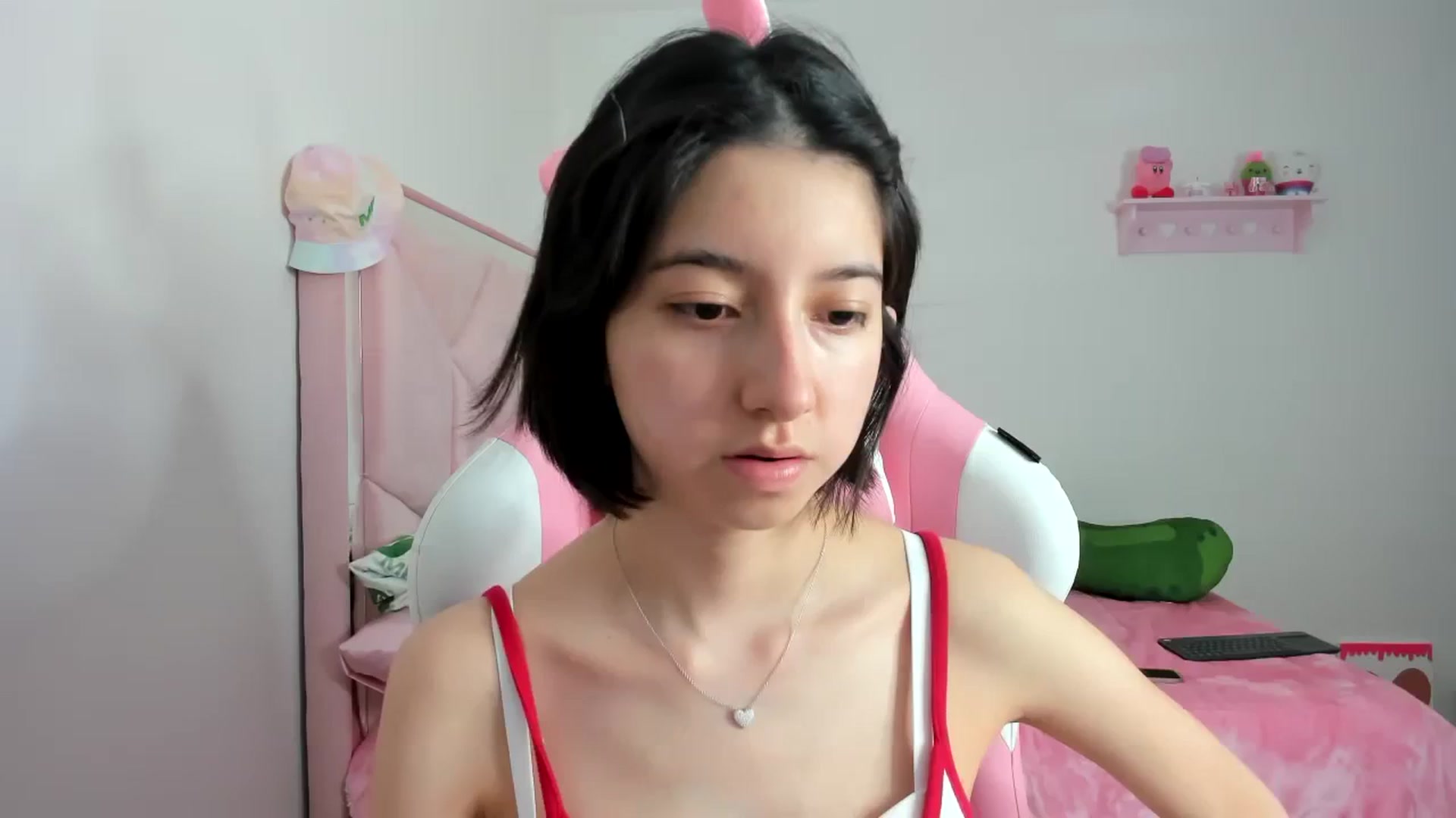 Gallery image thumbnail from Cherrycute666's myfreecams stream on, 12/13/2023, 06:06 image 1 of 20