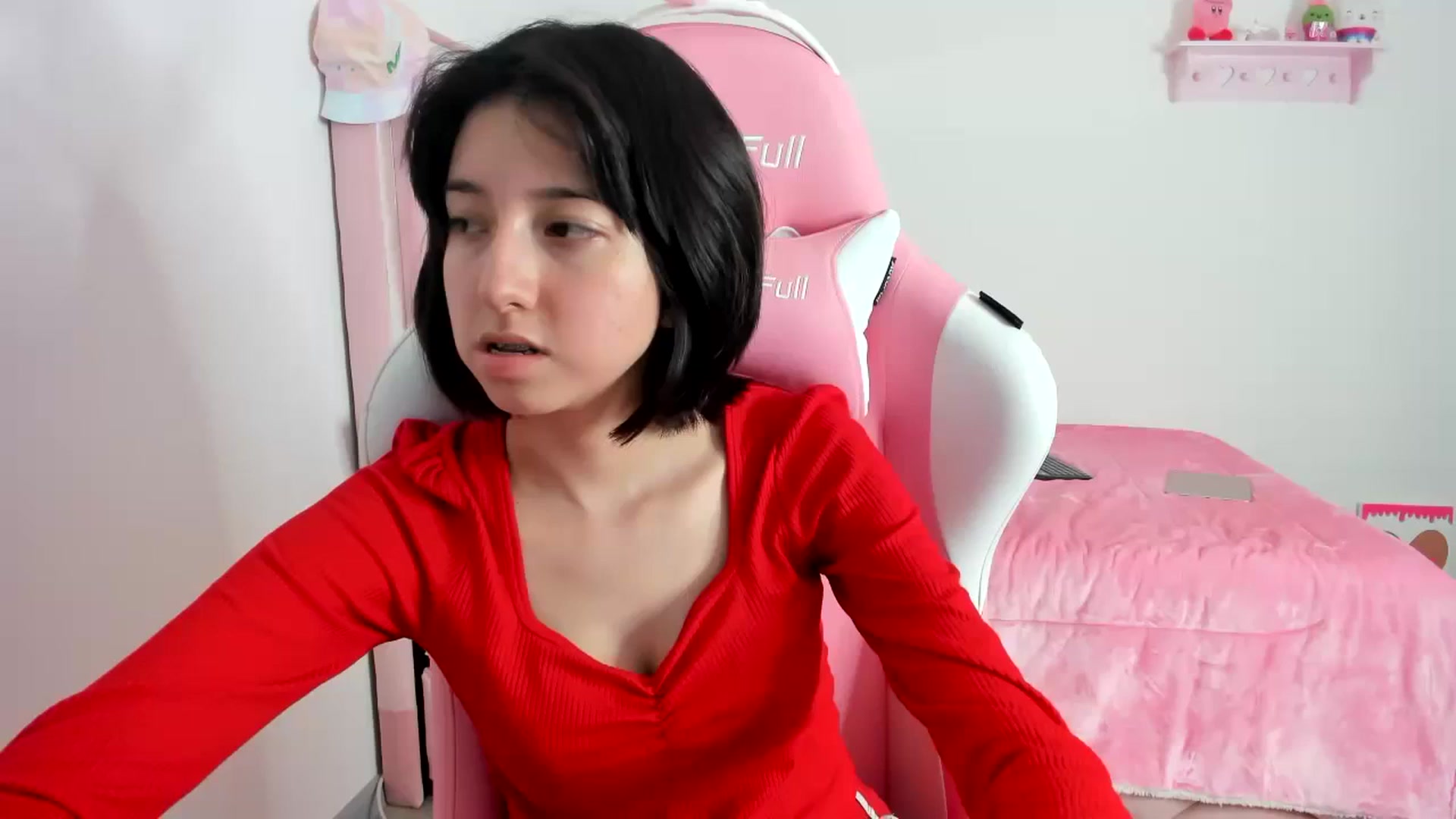 Gallery image thumbnail from Cherrycute666's myfreecams stream on, 12/16/2023, 05:38 image 1 of 20
