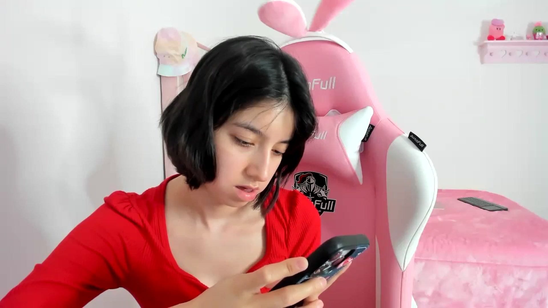 Gallery image thumbnail from Cherrycute666's myfreecams stream on, 12/16/2023, 05:38 image 16 of 20