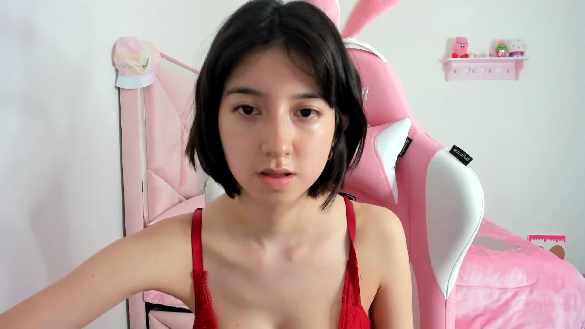 Gallery image thumbnail from Cherrycute666's myfreecams stream on, 12/16/2023, 13:44 image 1 of 20