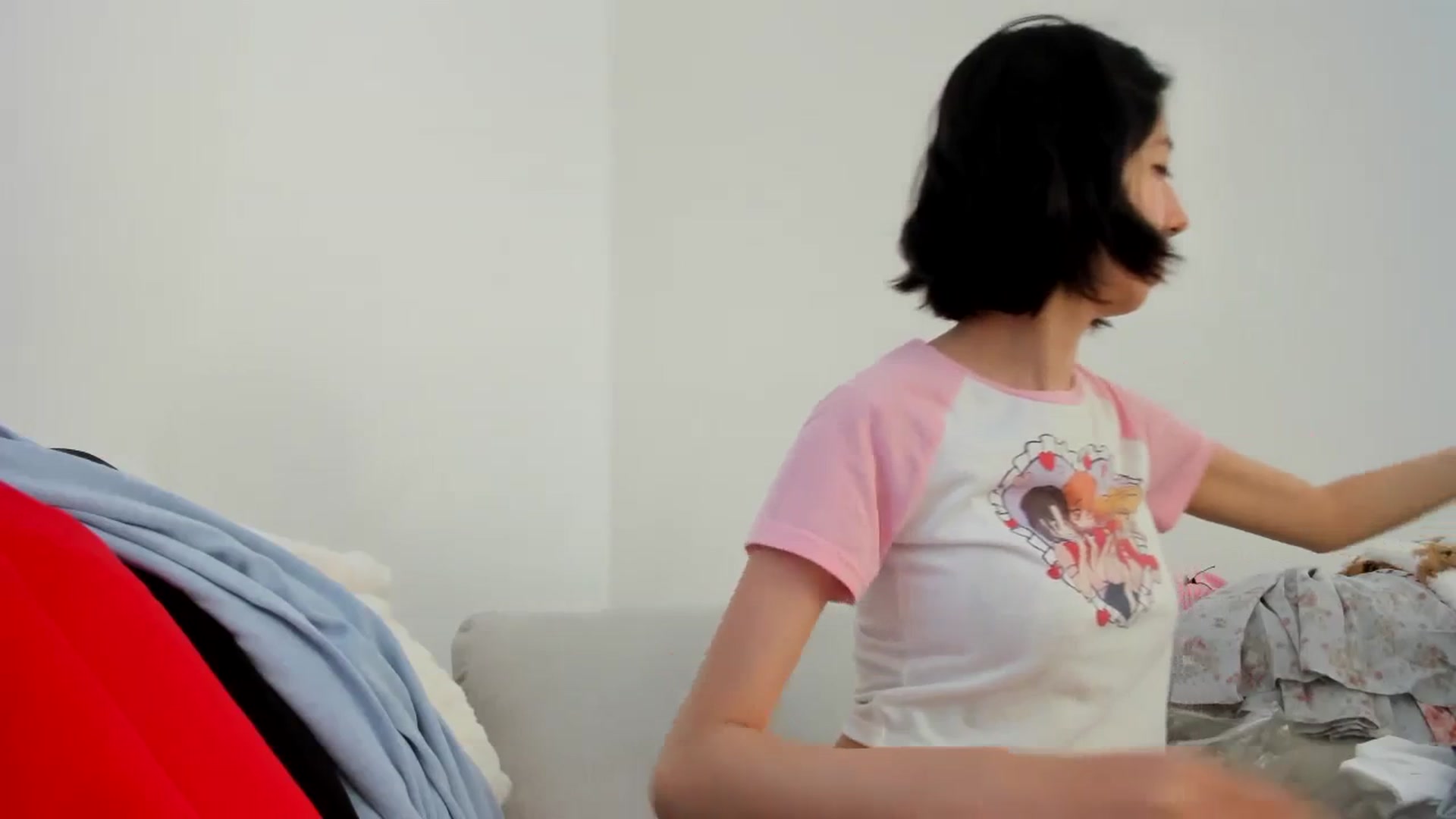 Gallery image thumbnail from Cherrycute666's myfreecams stream on, 12/19/2023, 23:37 image 6 of 20