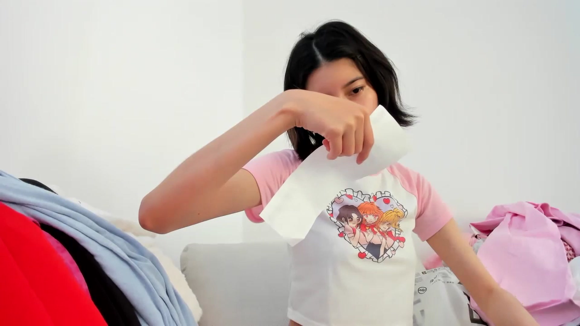 Gallery image thumbnail from Cherrycute666's myfreecams stream on, 12/19/2023, 23:37 image 7 of 20