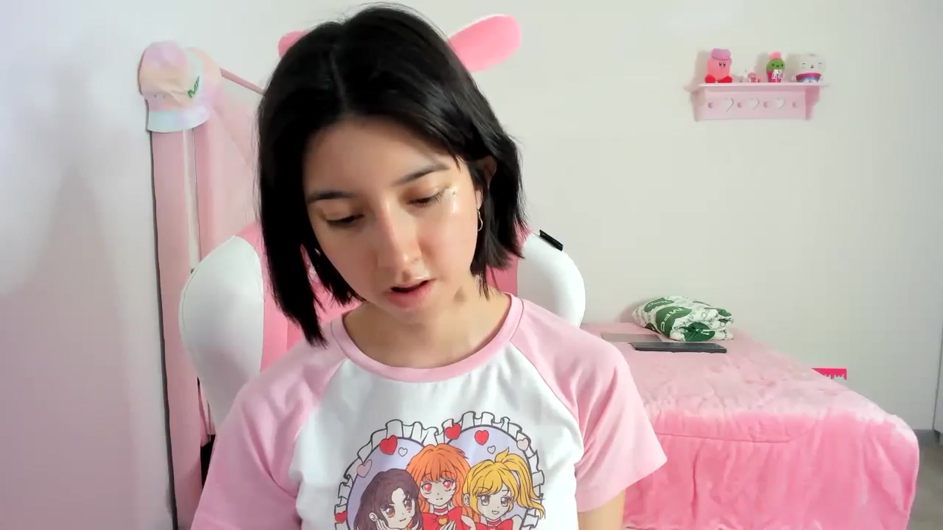 Gallery image thumbnail from Cherrycute666's myfreecams stream on, 12/20/2023, 02:54 image 4 of 20