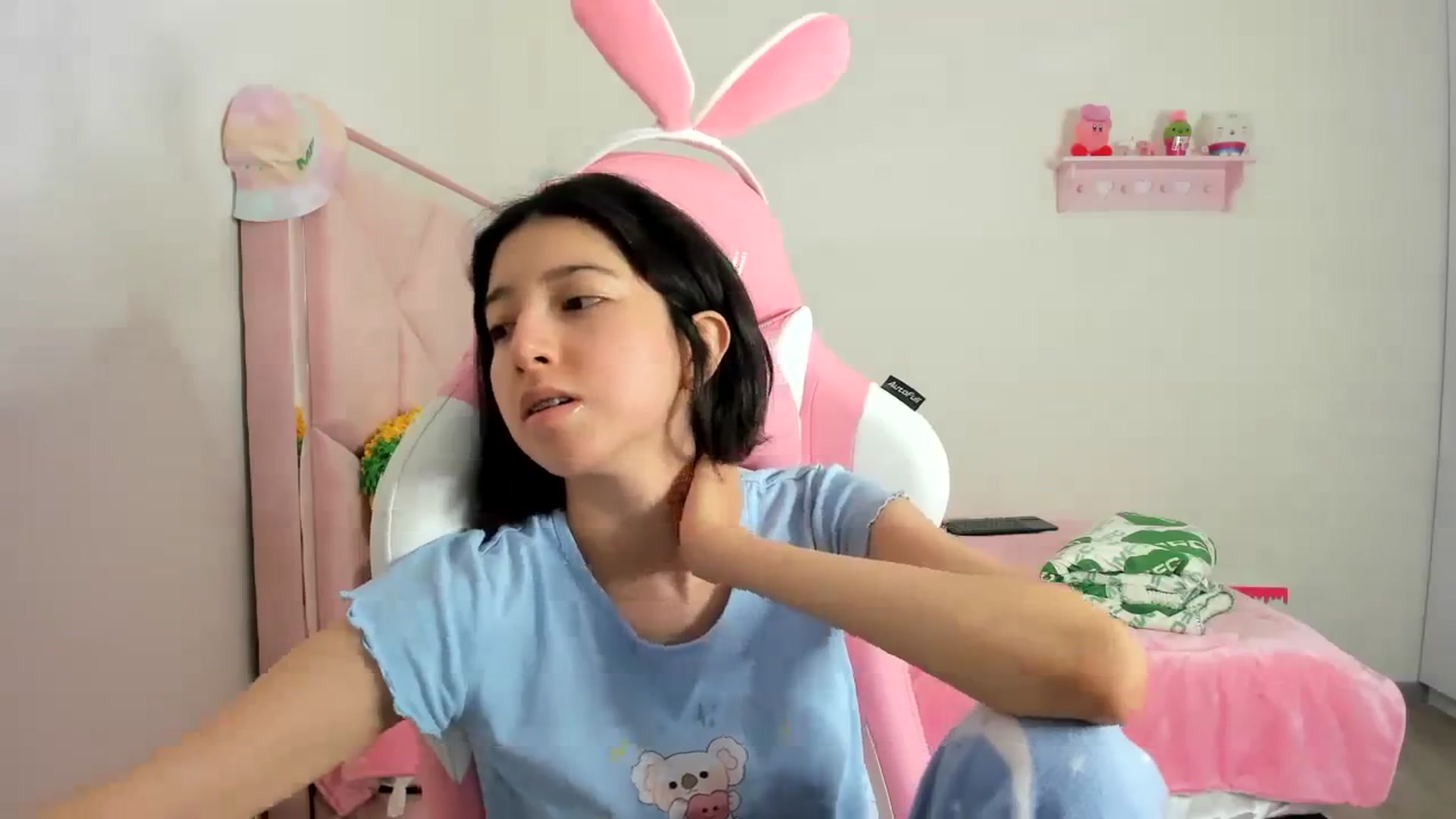 Gallery image thumbnail from Cherrycute666's myfreecams stream on, 12/22/2023, 24:49 image 20 of 20