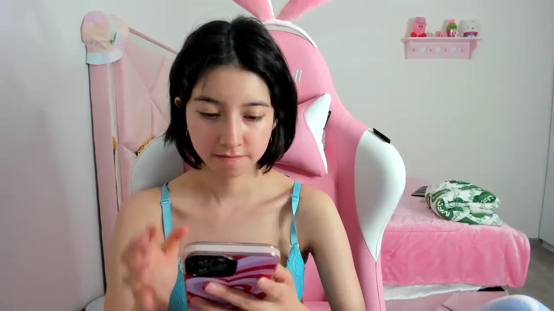 Gallery image thumbnail from Cherrycute666's myfreecams stream on, 12/22/2023, 06:18 image 5 of 20