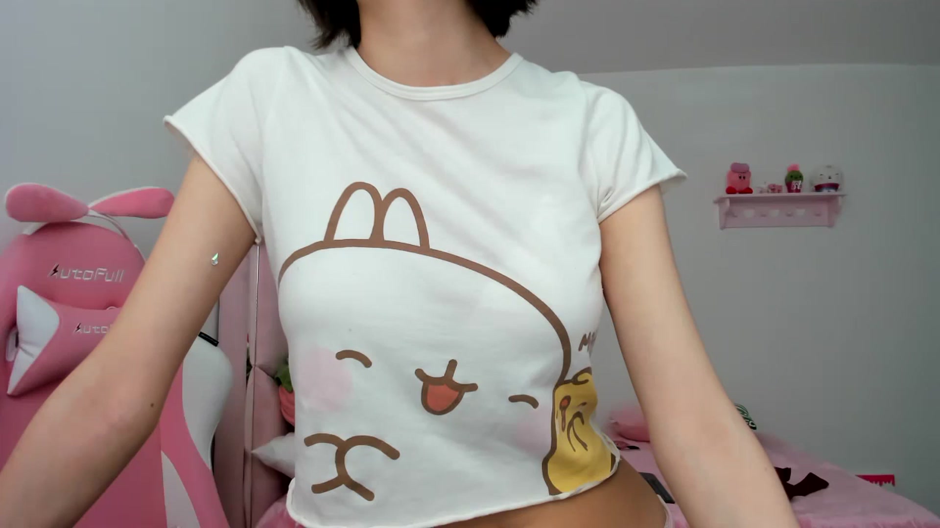 Gallery image thumbnail from Cherrycute666's myfreecams stream on, 12/22/2023, 21:19 image 3 of 20