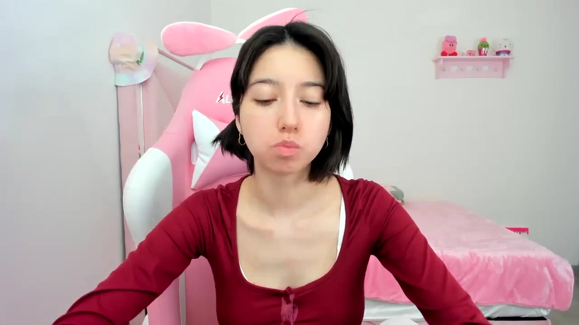Gallery image thumbnail from Cherrycute666's myfreecams stream on, 12/22/2023, 22:24 image 16 of 20