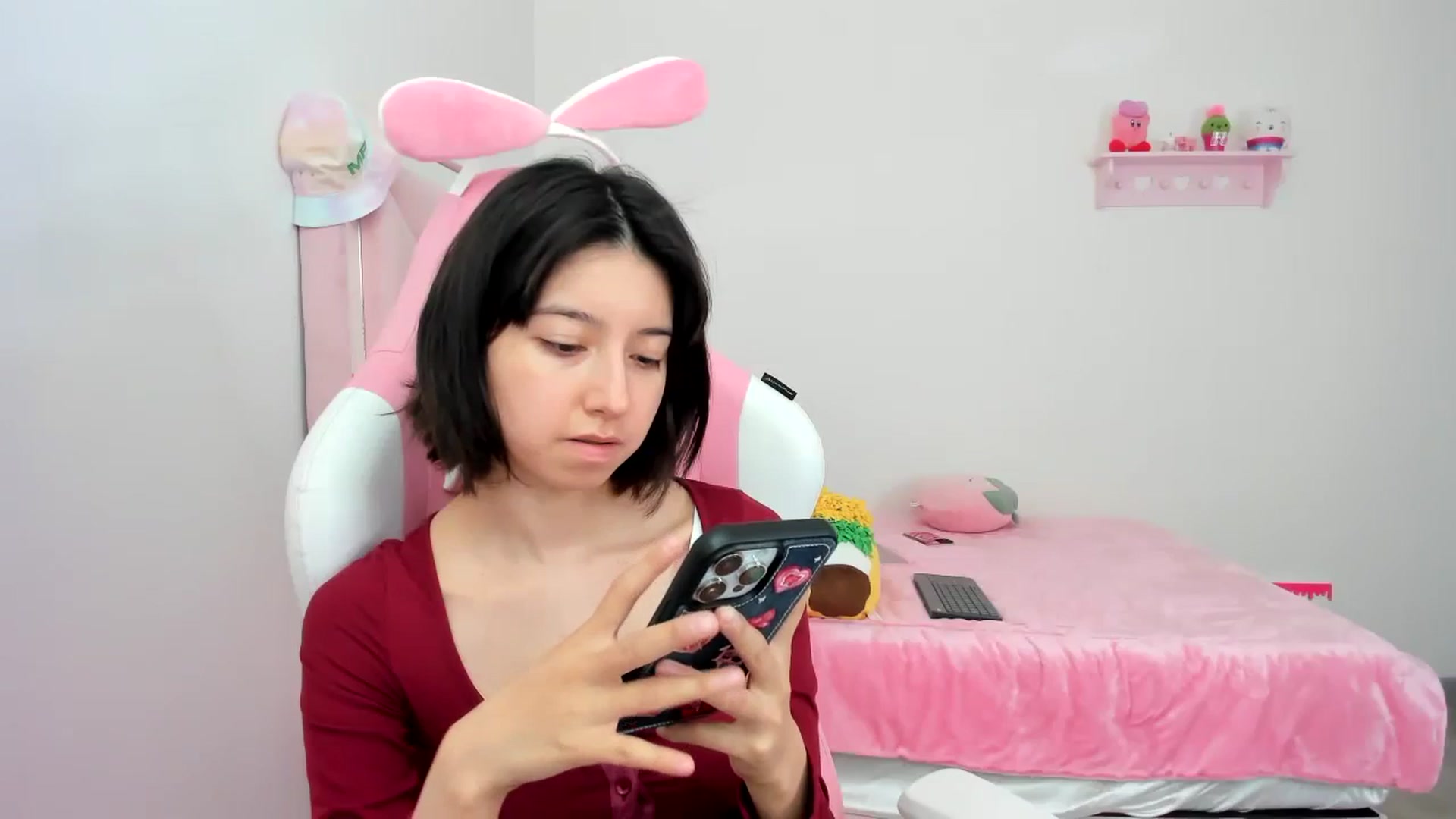 Gallery image thumbnail from Cherrycute666's myfreecams stream on, 12/22/2023, 22:24 image 8 of 20