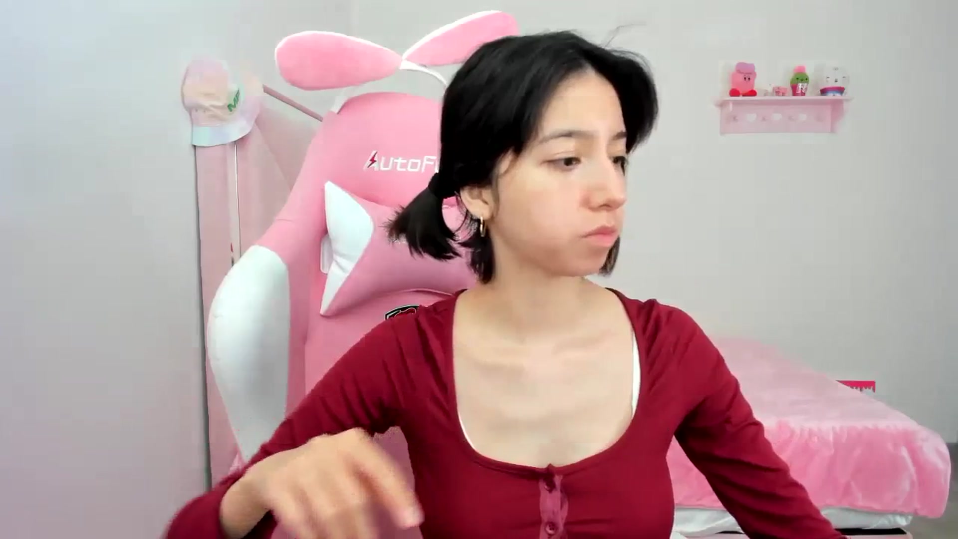 Gallery image thumbnail from Cherrycute666's myfreecams stream on, 12/22/2023, 22:24 image 14 of 20