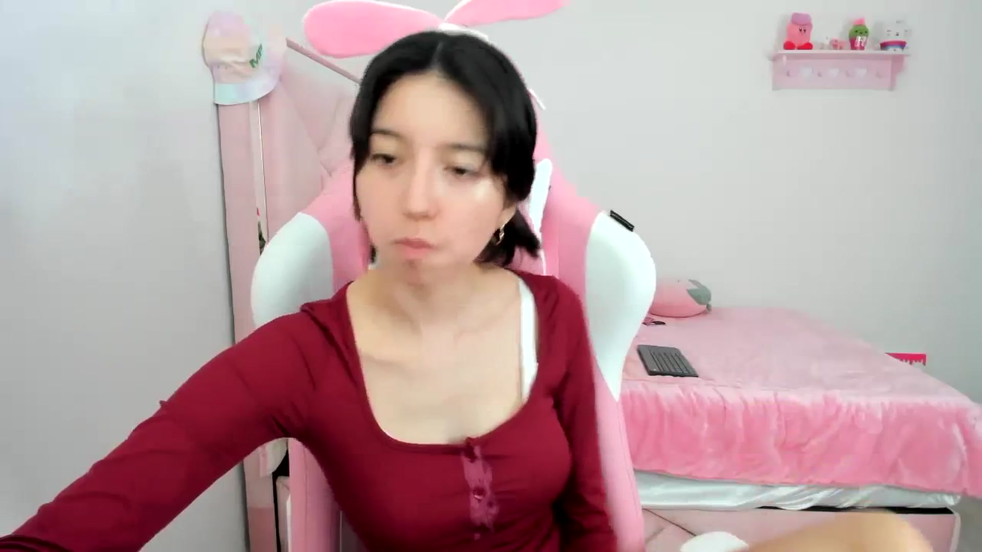 Gallery image thumbnail from Cherrycute666's myfreecams stream on, 12/22/2023, 23:05 image 18 of 20