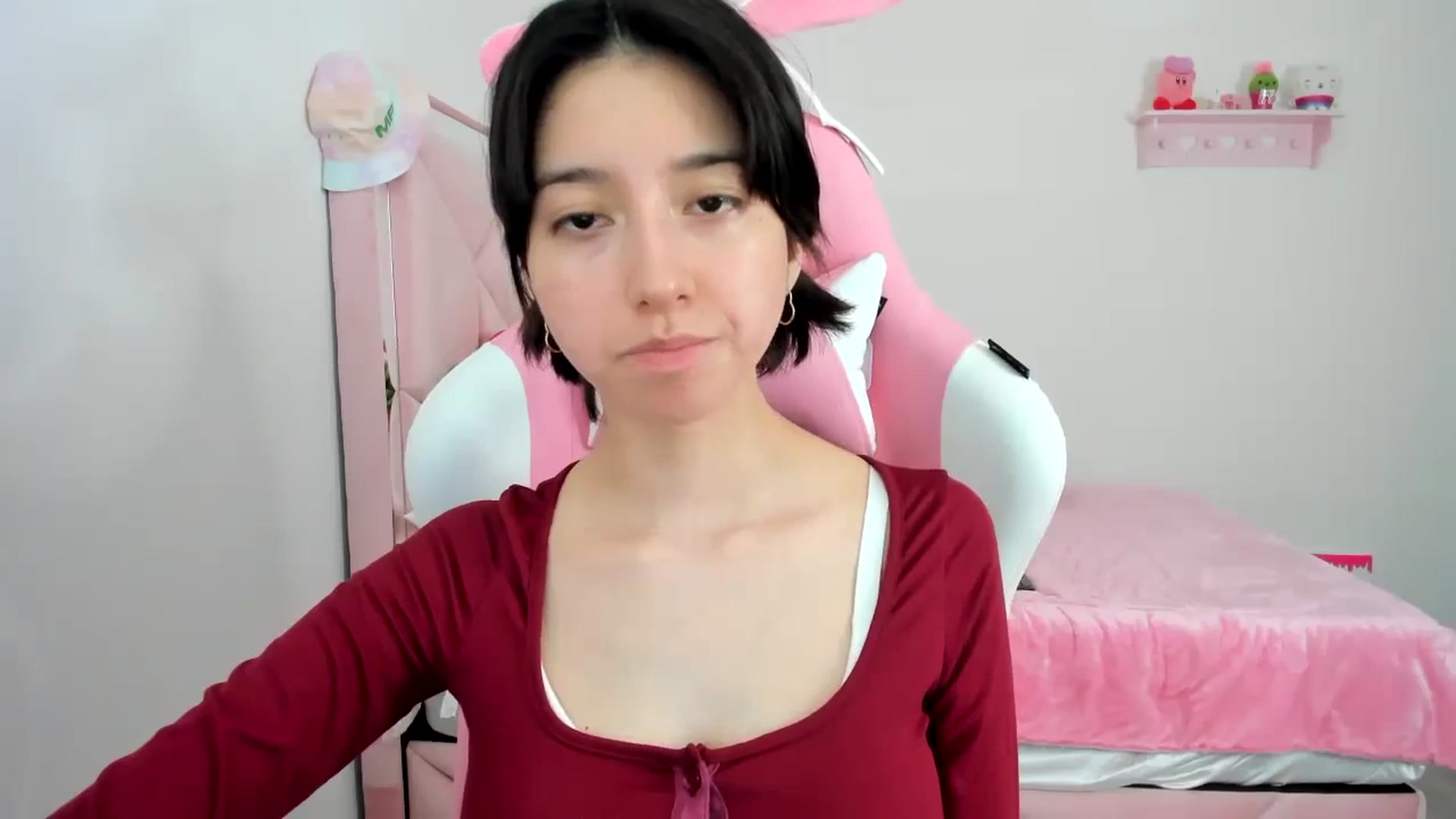 Gallery image thumbnail from Cherrycute666's myfreecams stream on, 12/22/2023, 23:32 image 5 of 20