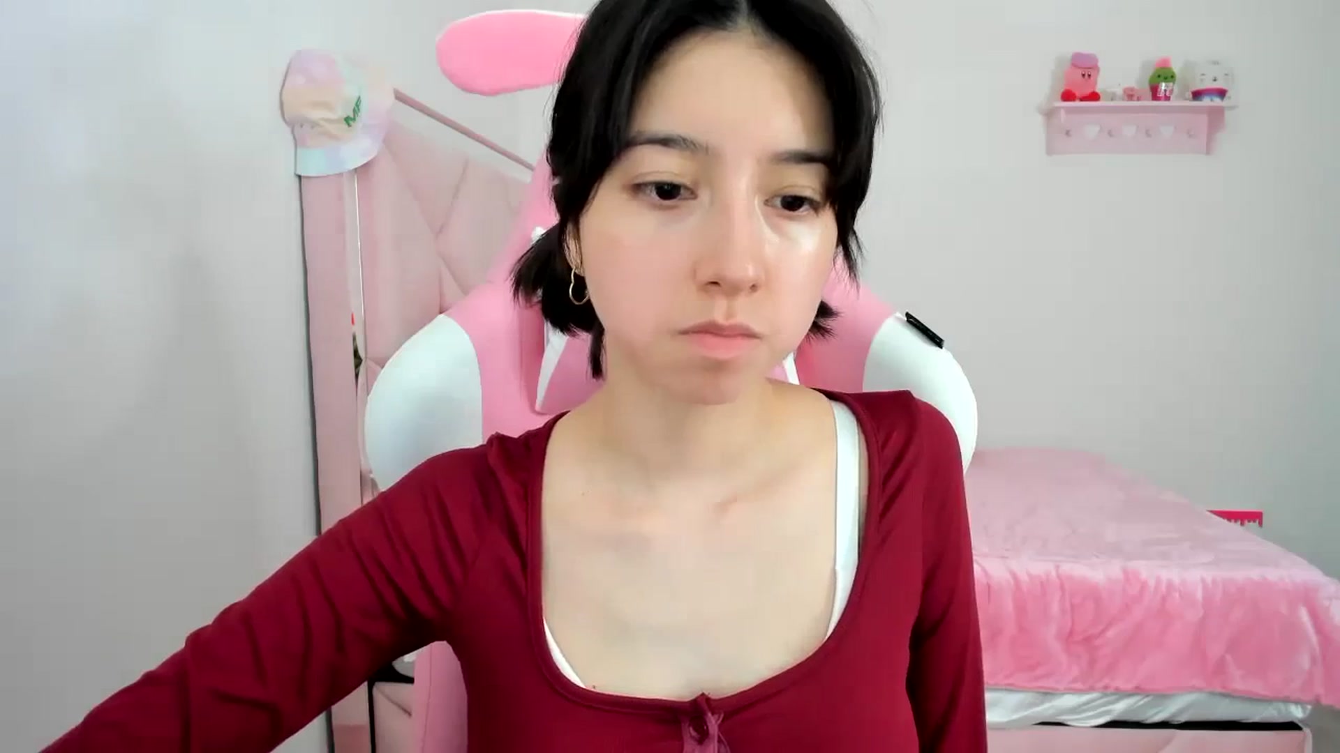 Gallery image thumbnail from Cherrycute666's myfreecams stream on, 12/22/2023, 23:32 image 6 of 20
