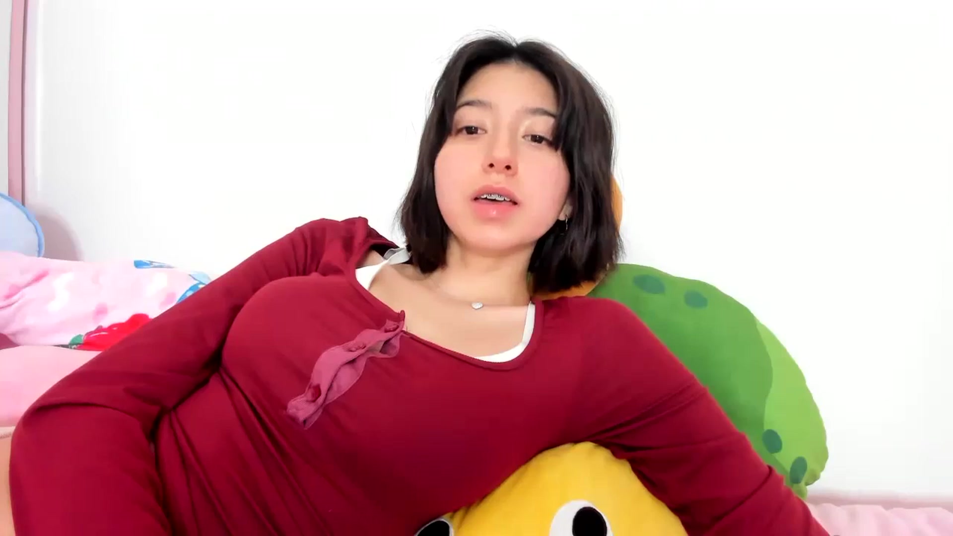 Gallery image thumbnail from Cherrycute666's myfreecams stream on, 12/23/2023, 10:25 image 13 of 20