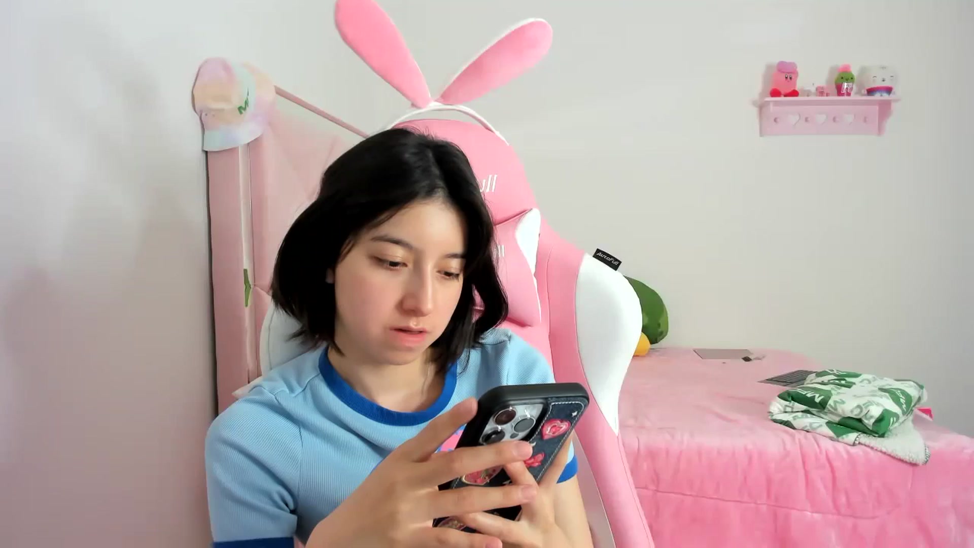 Gallery image thumbnail from Cherrycute666's myfreecams stream on, 12/26/2023, 03:12 image 14 of 20