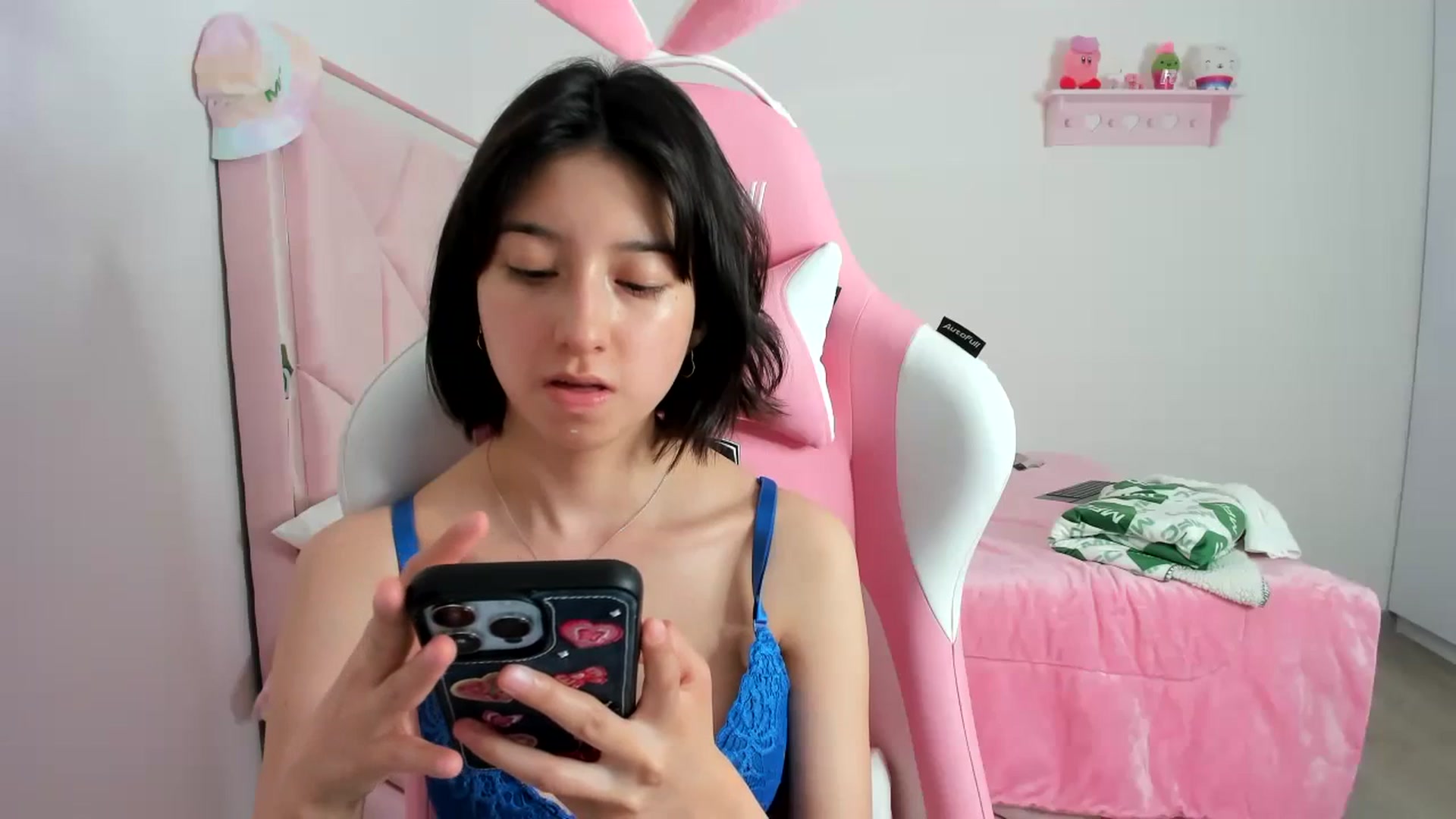 Gallery image thumbnail from Cherrycute666's myfreecams stream on, 12/26/2023, 03:34 image 19 of 20