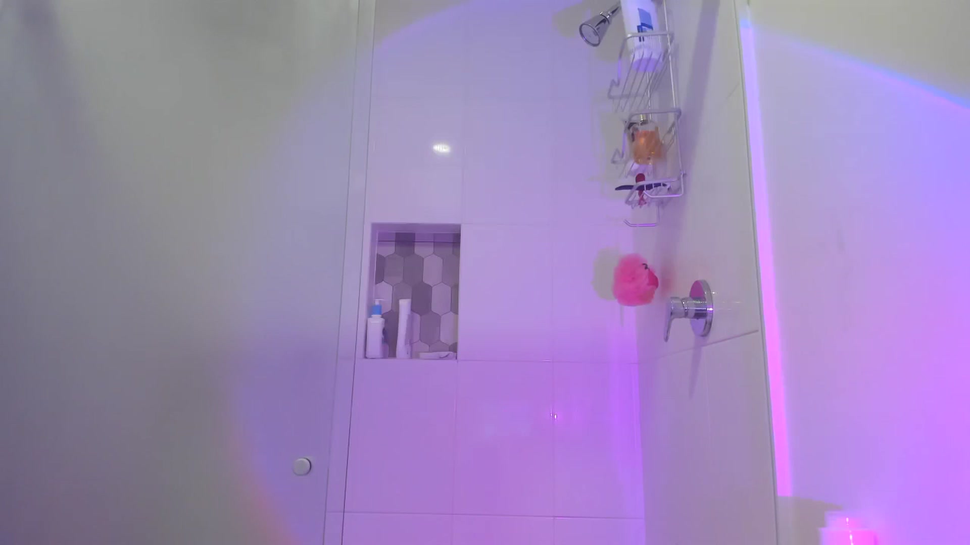 Gallery image thumbnail from Cherrycute666's myfreecams stream on, 01/03/2024, 09:31 image 20 of 20