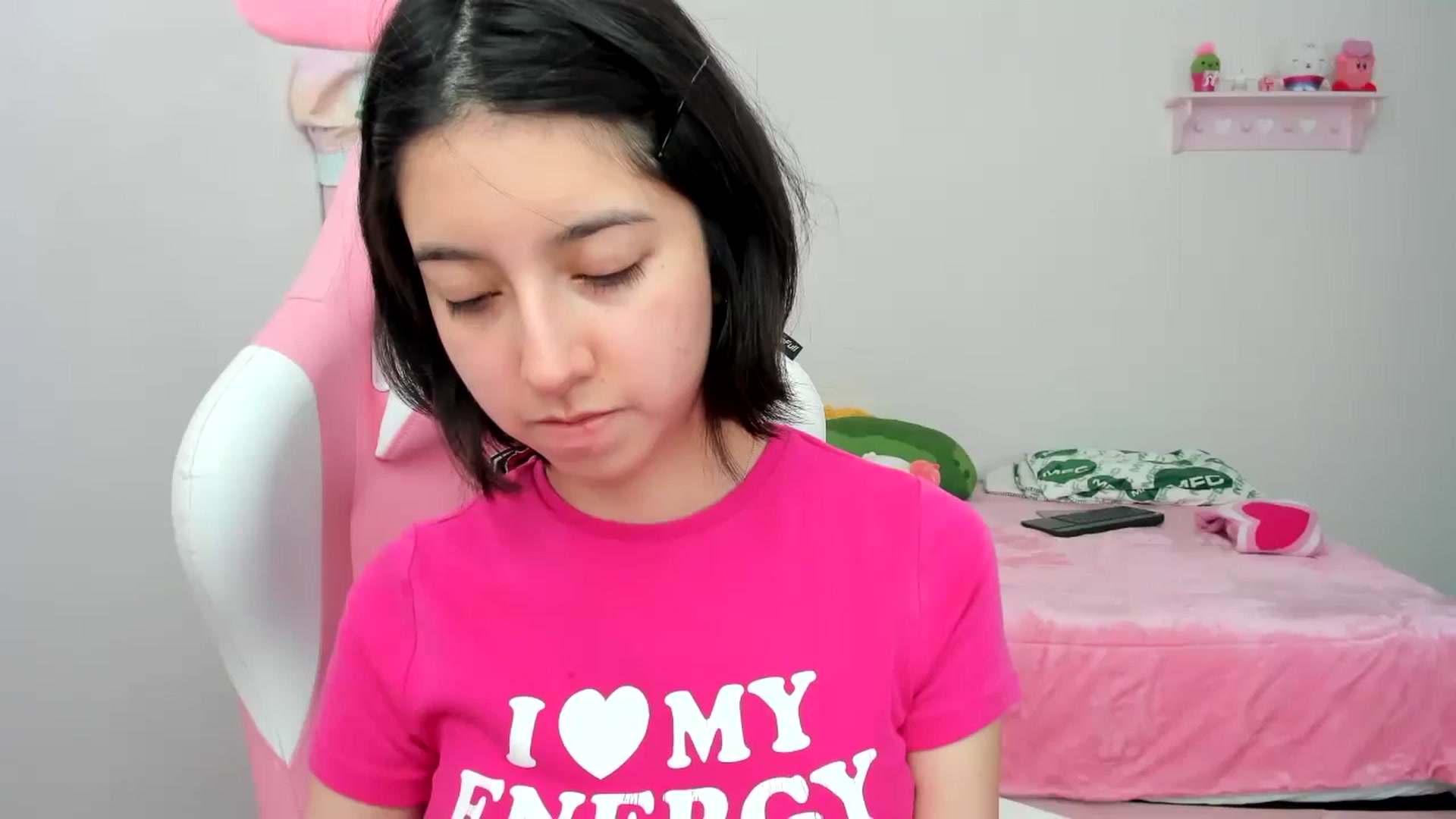 Gallery image thumbnail from Cherrycute666's myfreecams stream on, 01/03/2024, 22:49 image 11 of 20