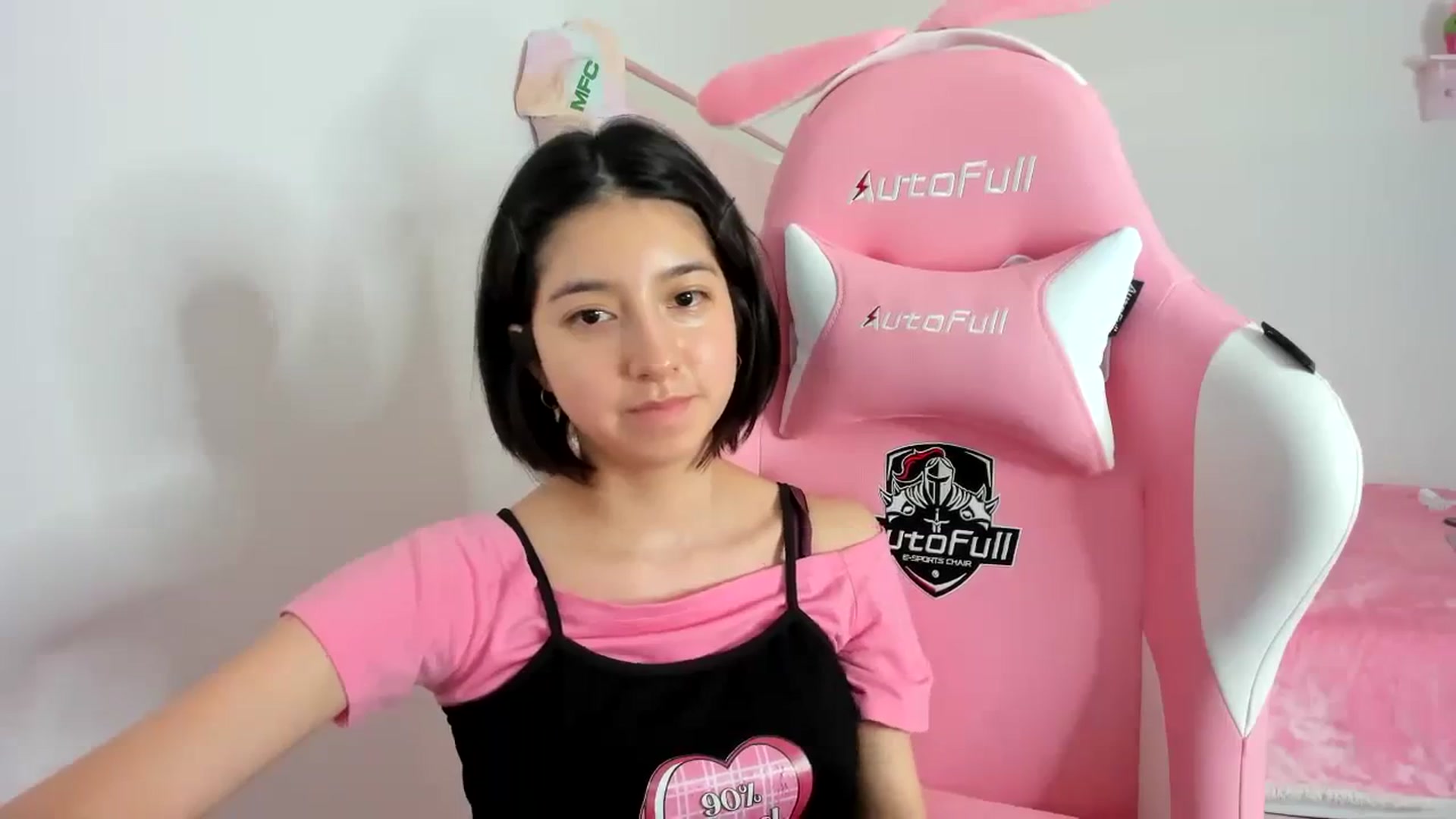 Gallery image thumbnail from Cherrycute666's myfreecams stream on, 01/11/2024, 09:45 image 6 of 20
