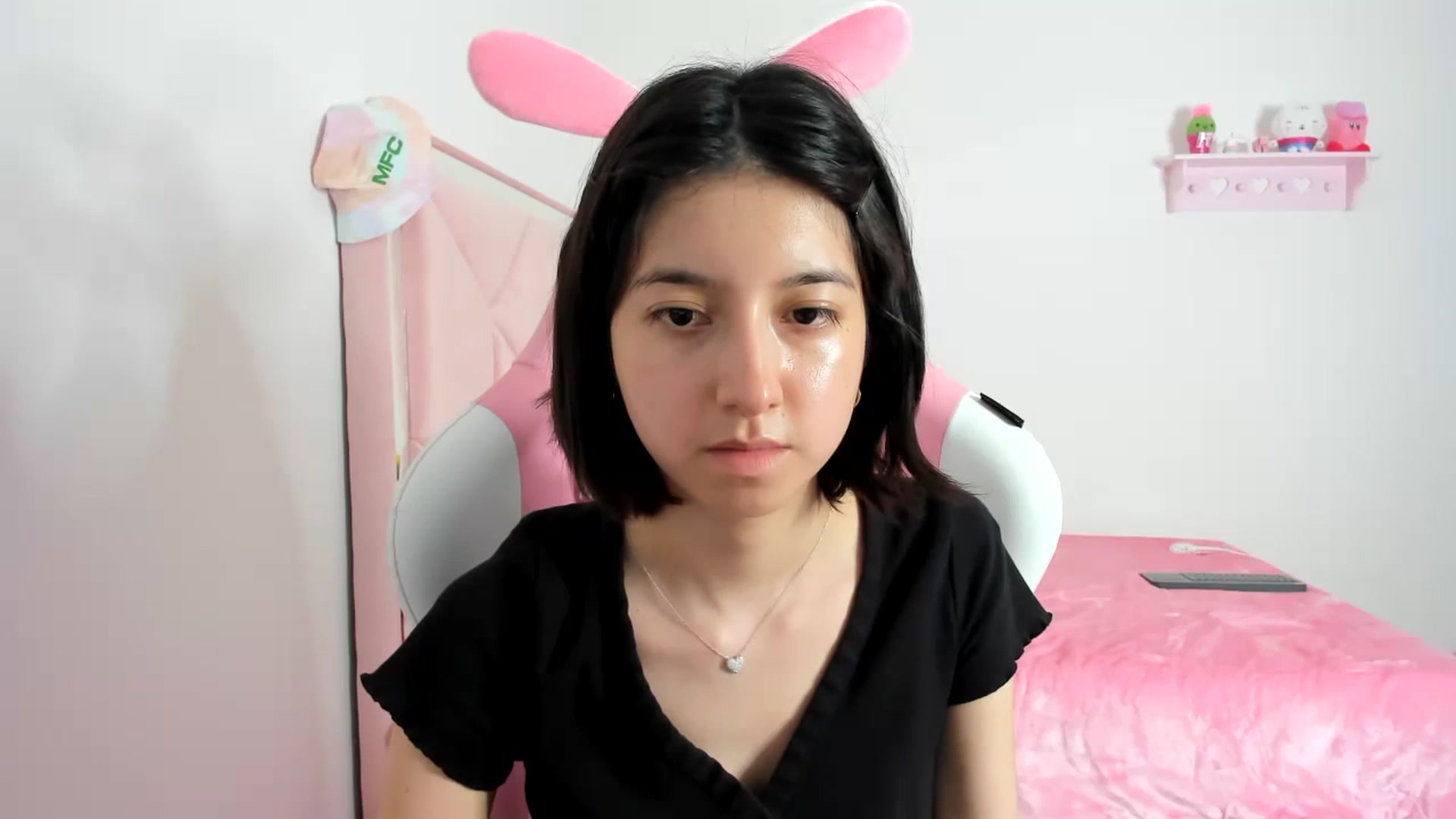 Gallery image thumbnail from Cherrycute666's myfreecams stream on, 01/12/2024, 09:13 image 4 of 20