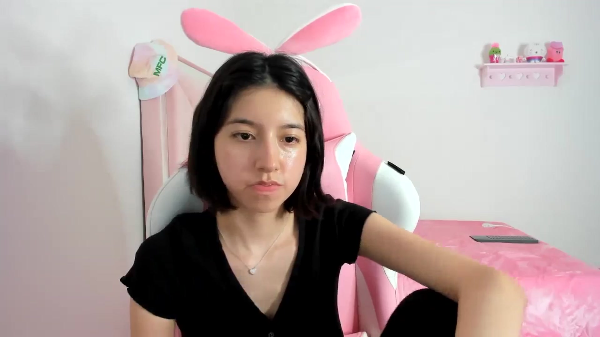 Gallery image thumbnail from Cherrycute666's myfreecams stream on, 01/12/2024, 09:13 image 5 of 20