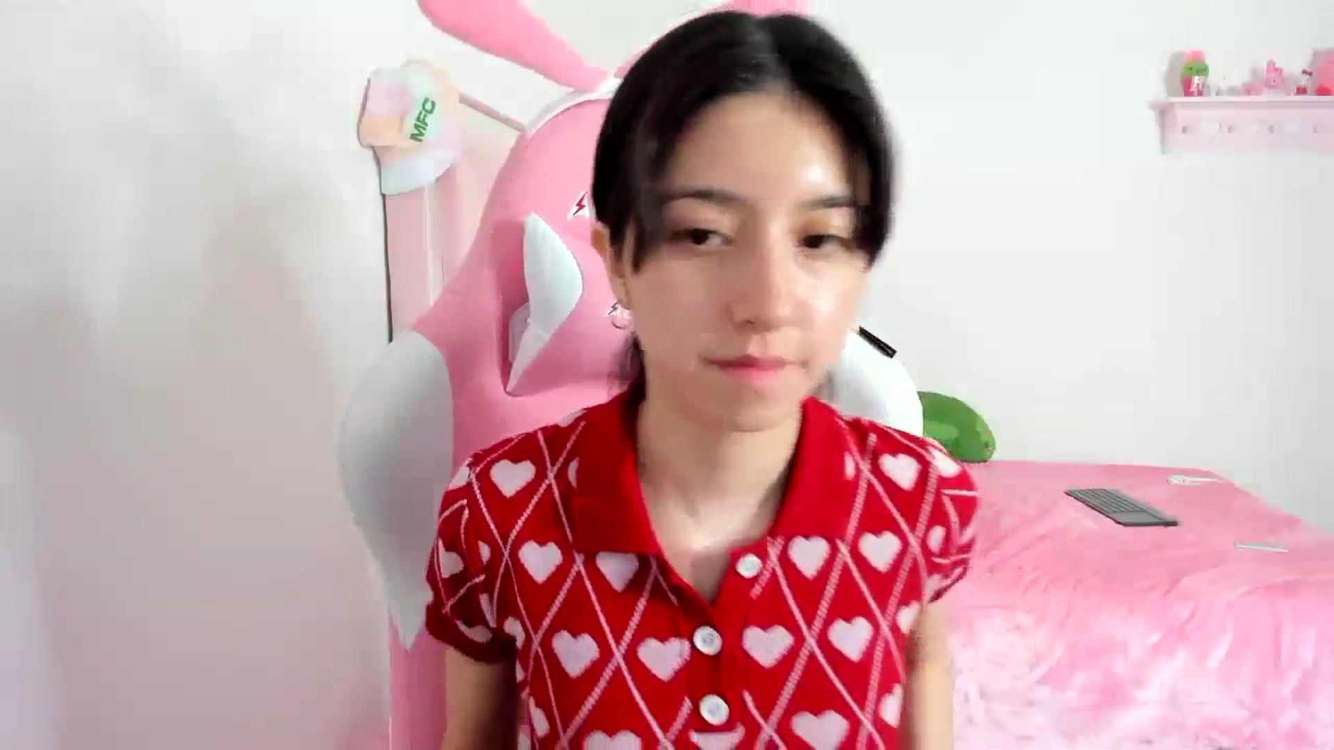 Gallery image thumbnail from Cherrycute666's myfreecams stream on, 01/13/2024, 10:42 image 5 of 20