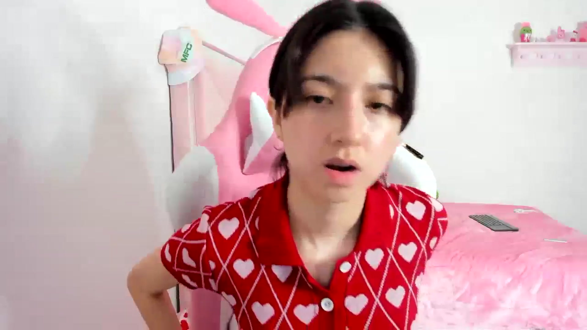 Gallery image thumbnail from Cherrycute666's myfreecams stream on, 01/13/2024, 10:42 image 6 of 20