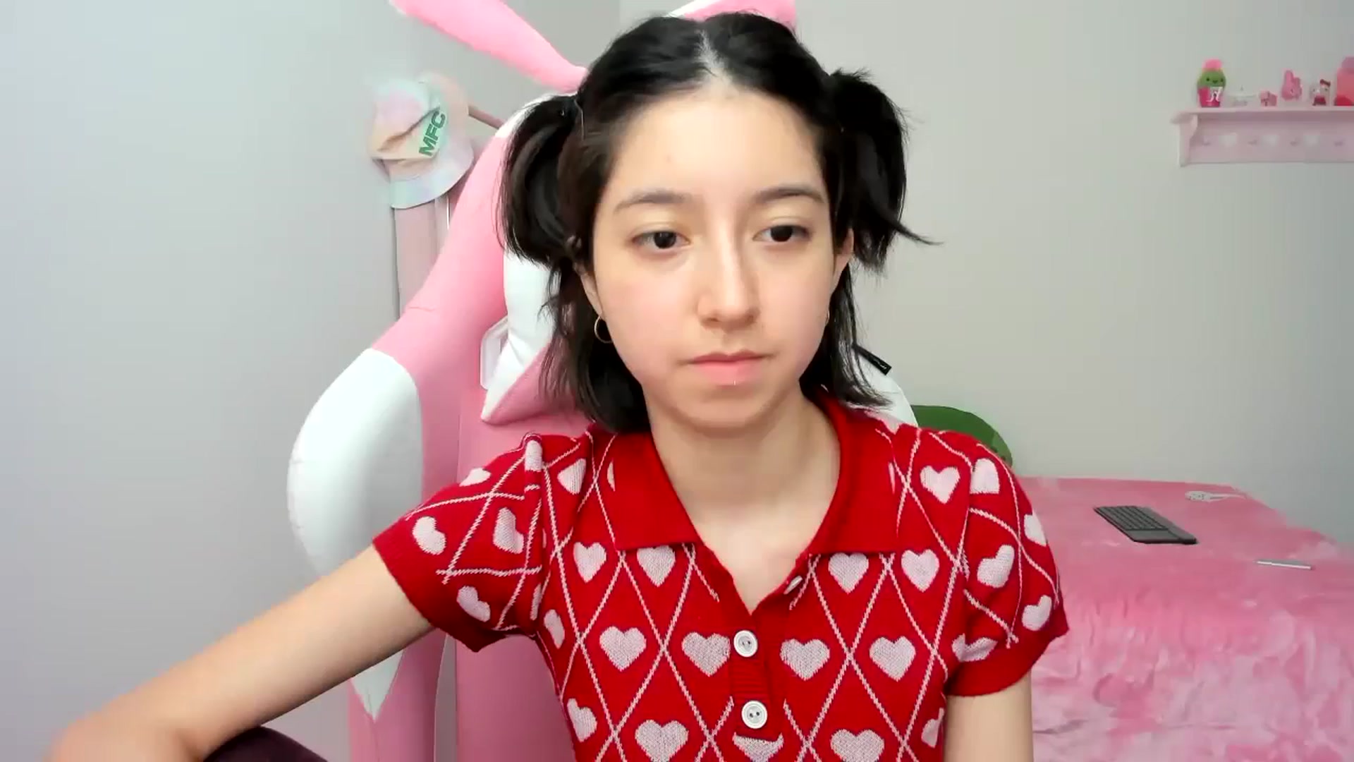 Gallery image thumbnail from Cherrycute666's myfreecams stream on, 01/13/2024, 21:37 image 2 of 20