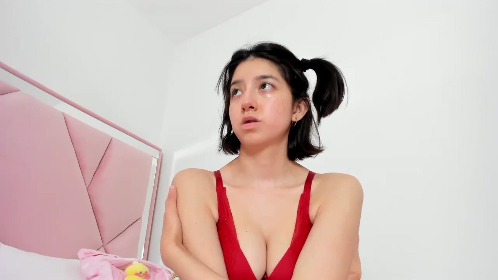 Gallery image thumbnail from Cherrycute666's myfreecams stream on, 01/14/2024, 04:55 image 19 of 20