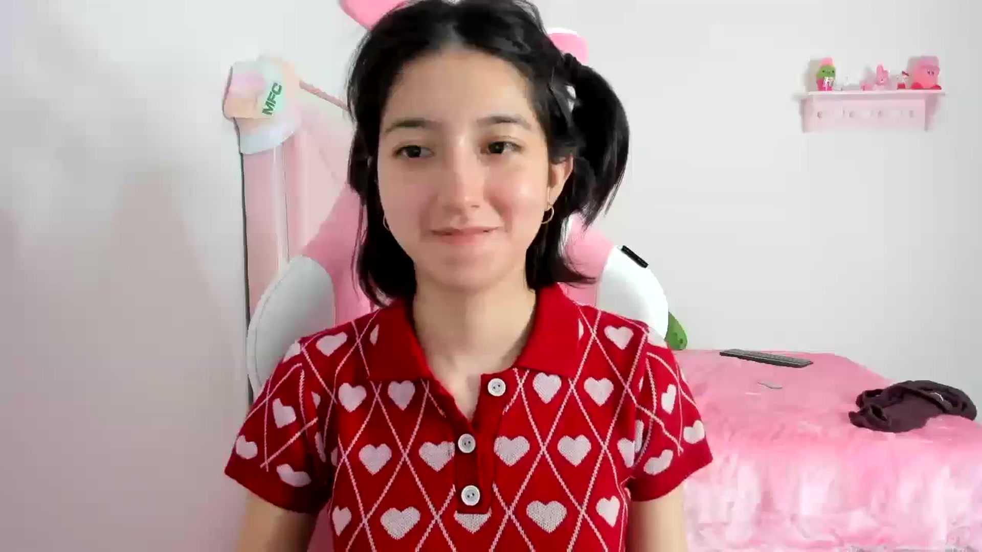 Gallery image thumbnail from Cherrycute666's myfreecams stream on, 01/14/2024, 11:48 image 3 of 20