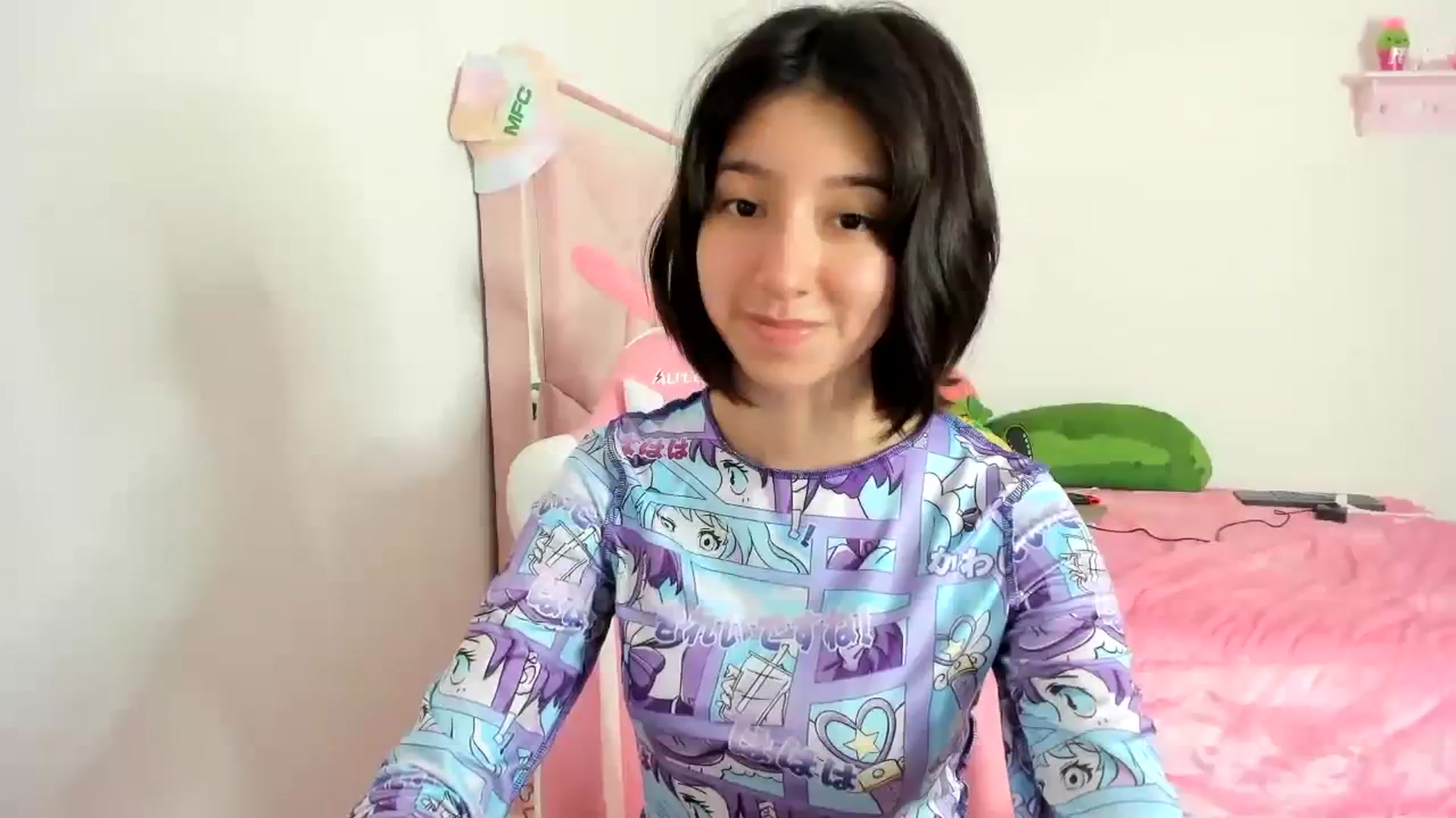Gallery image thumbnail from Cherrycute666's myfreecams stream on, 01/15/2024, 06:31 image 19 of 20