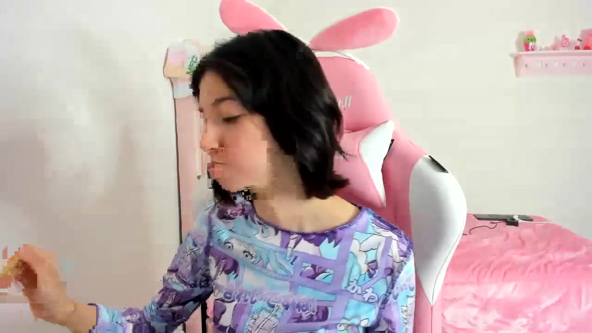 Gallery image thumbnail from Cherrycute666's myfreecams stream on, 01/15/2024, 08:59 image 8 of 20