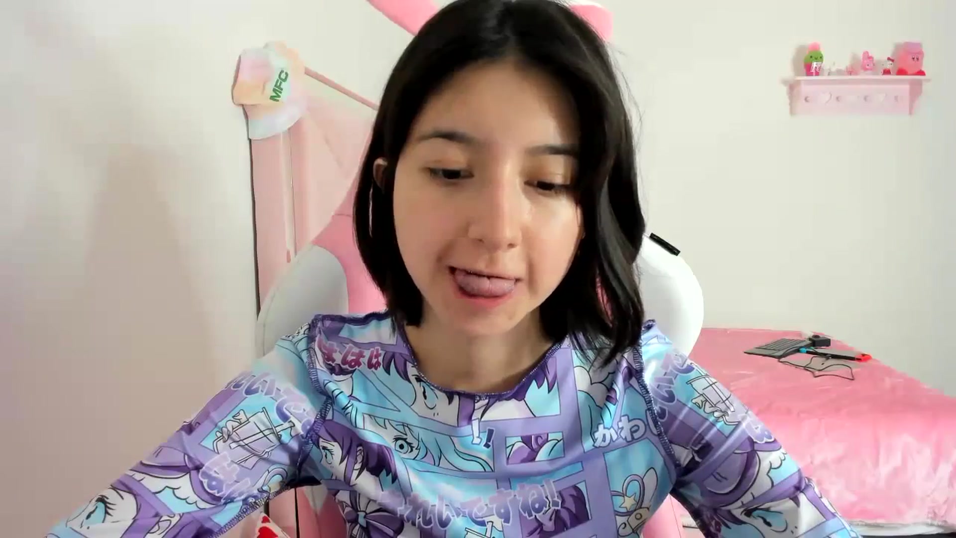Gallery image thumbnail from Cherrycute666's myfreecams stream on, 01/15/2024, 11:08 image 2 of 20