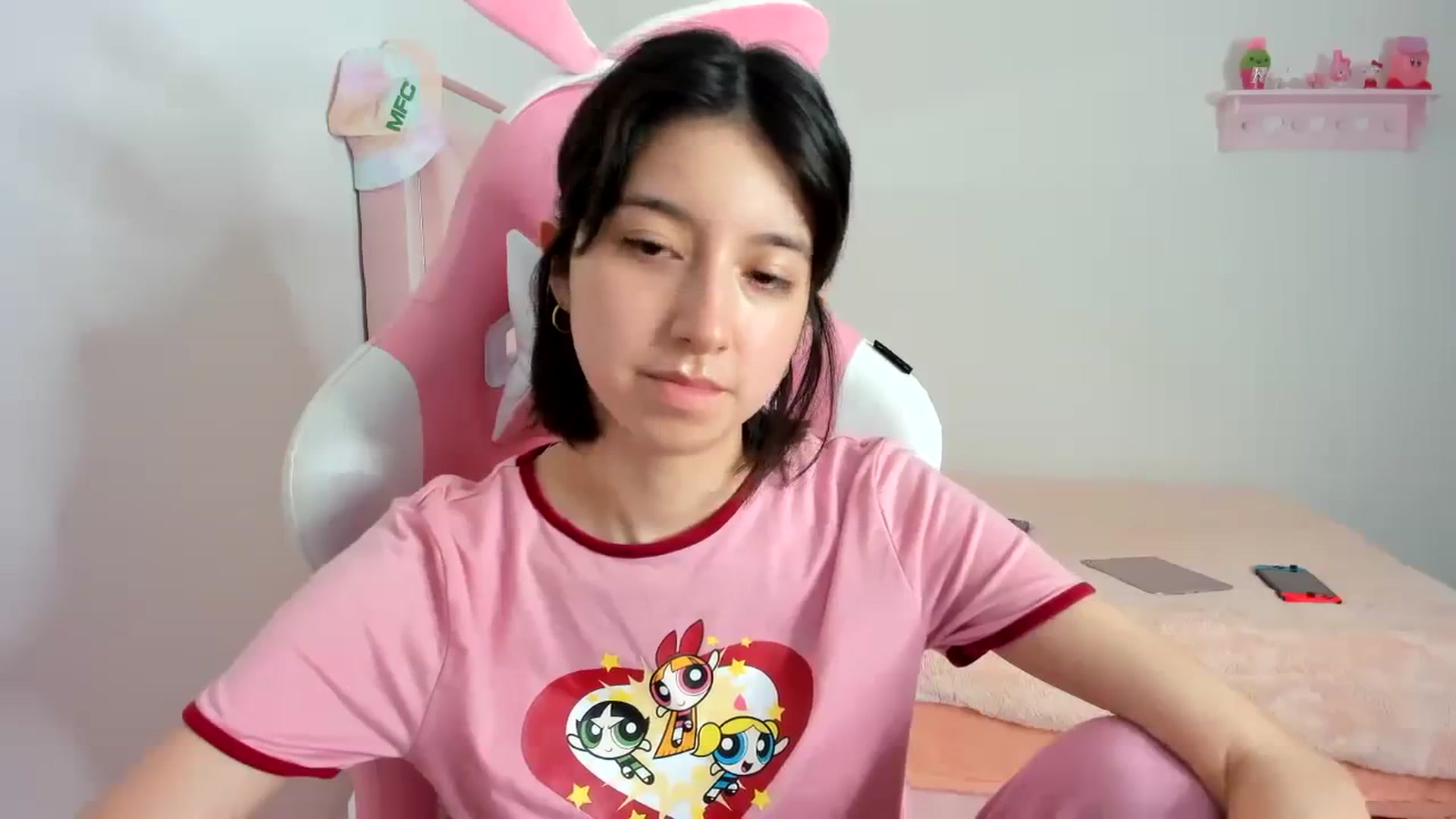 Gallery image thumbnail from Cherrycute666's myfreecams stream on, 01/16/2024, 04:44 image 5 of 20