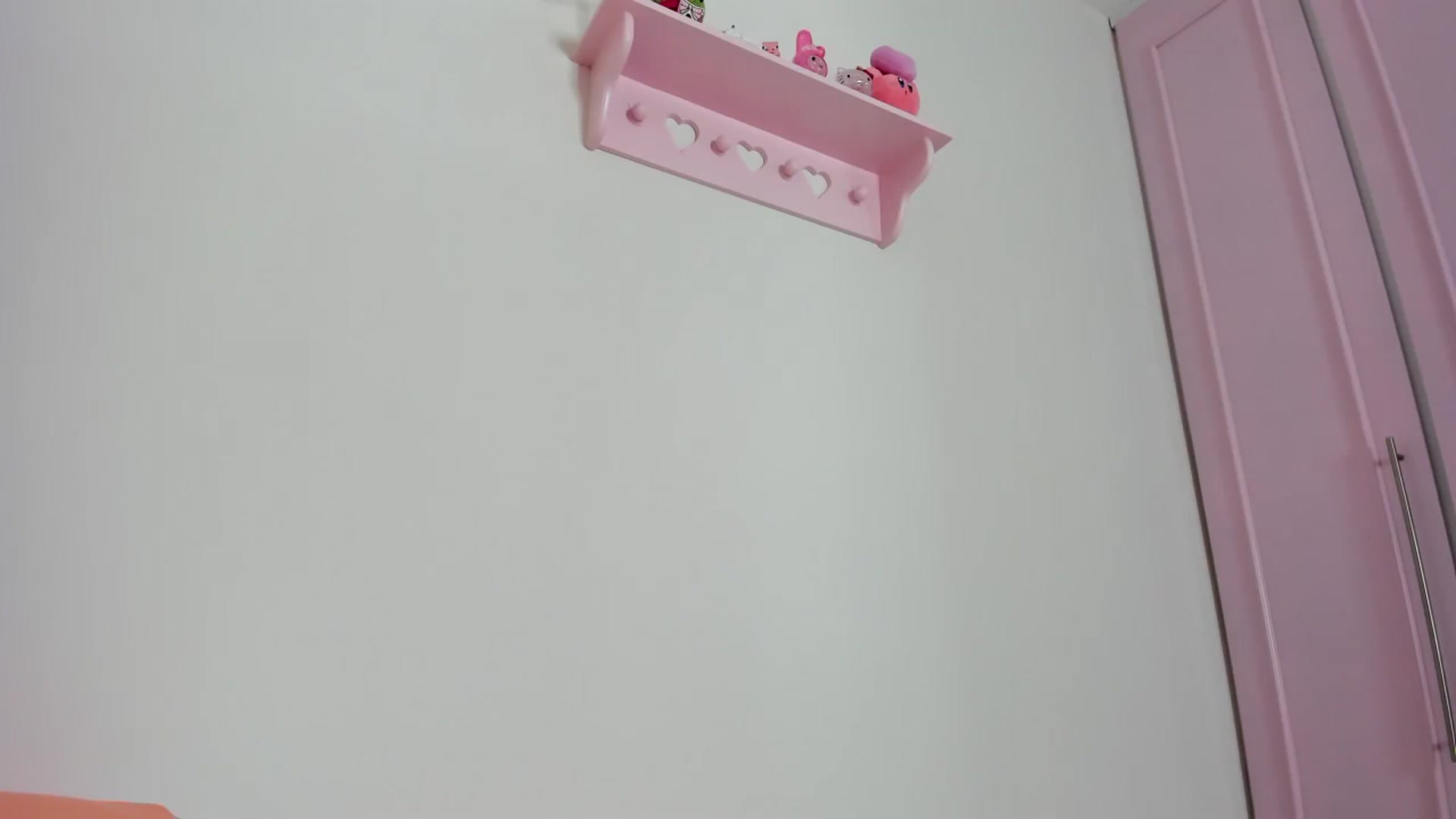 Gallery image thumbnail from Cherrycute666's myfreecams stream on, 01/21/2024, 10:33 image 2 of 20