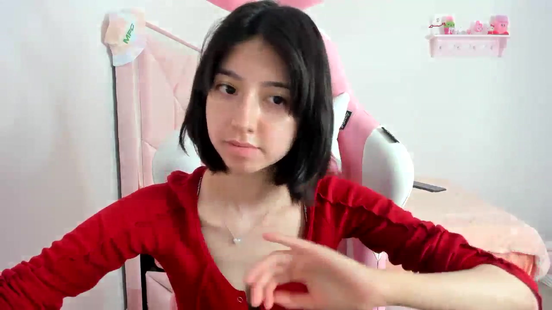 Gallery image thumbnail from Cherrycute666's myfreecams stream on, 01/22/2024, 09:04 image 16 of 20
