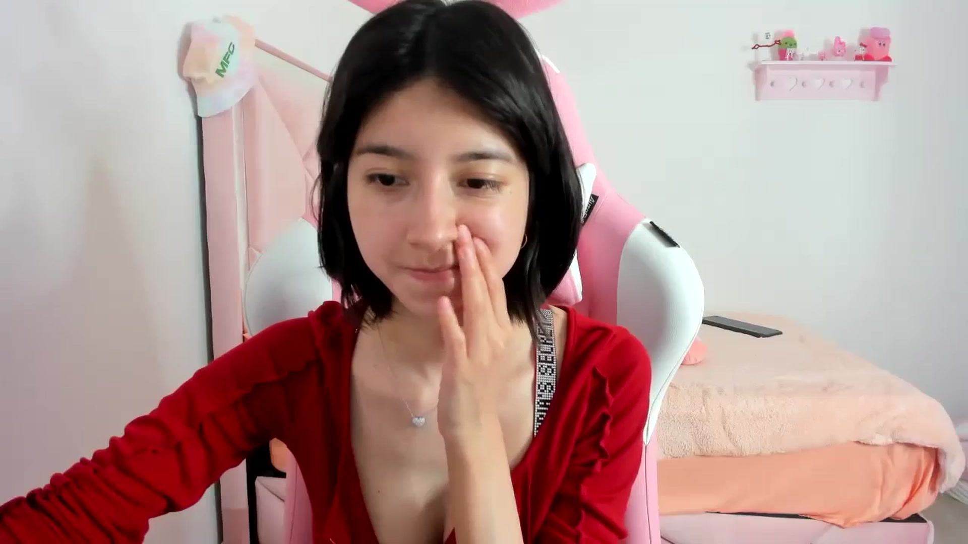 Gallery image thumbnail from Cherrycute666's myfreecams stream on, 01/22/2024, 09:04 image 19 of 20