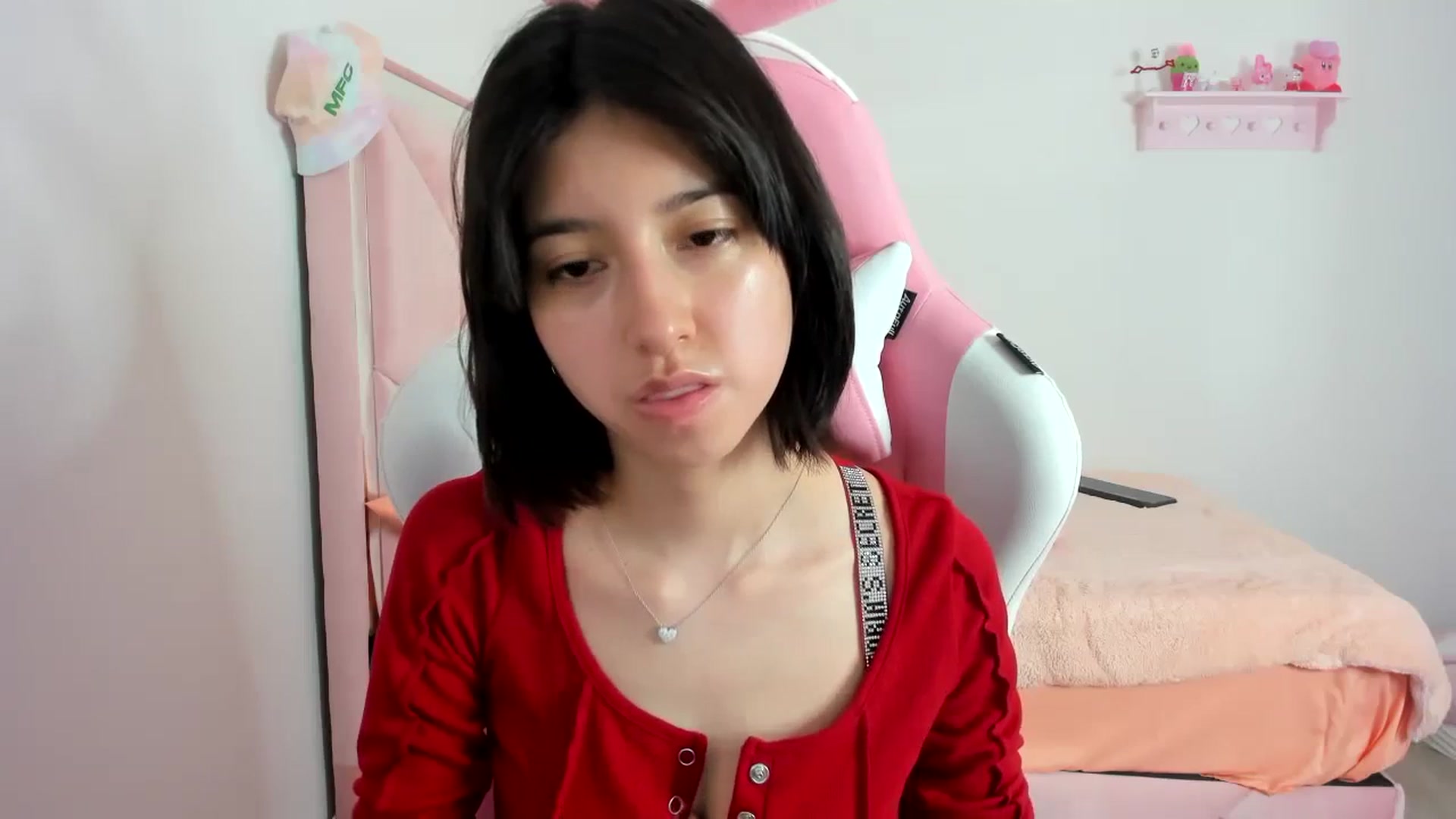 Gallery image thumbnail from Cherrycute666's myfreecams stream on, 01/22/2024, 09:04 image 18 of 20