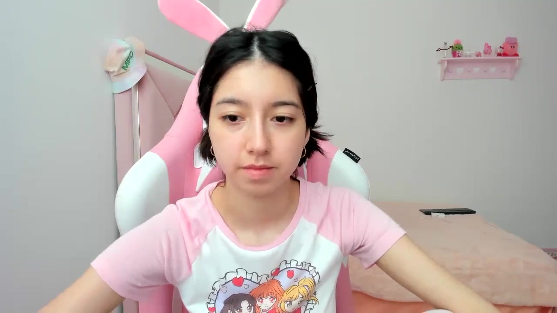 Gallery image thumbnail from Cherrycute666's myfreecams stream on, 01/23/2024, 20:48 image 2 of 20