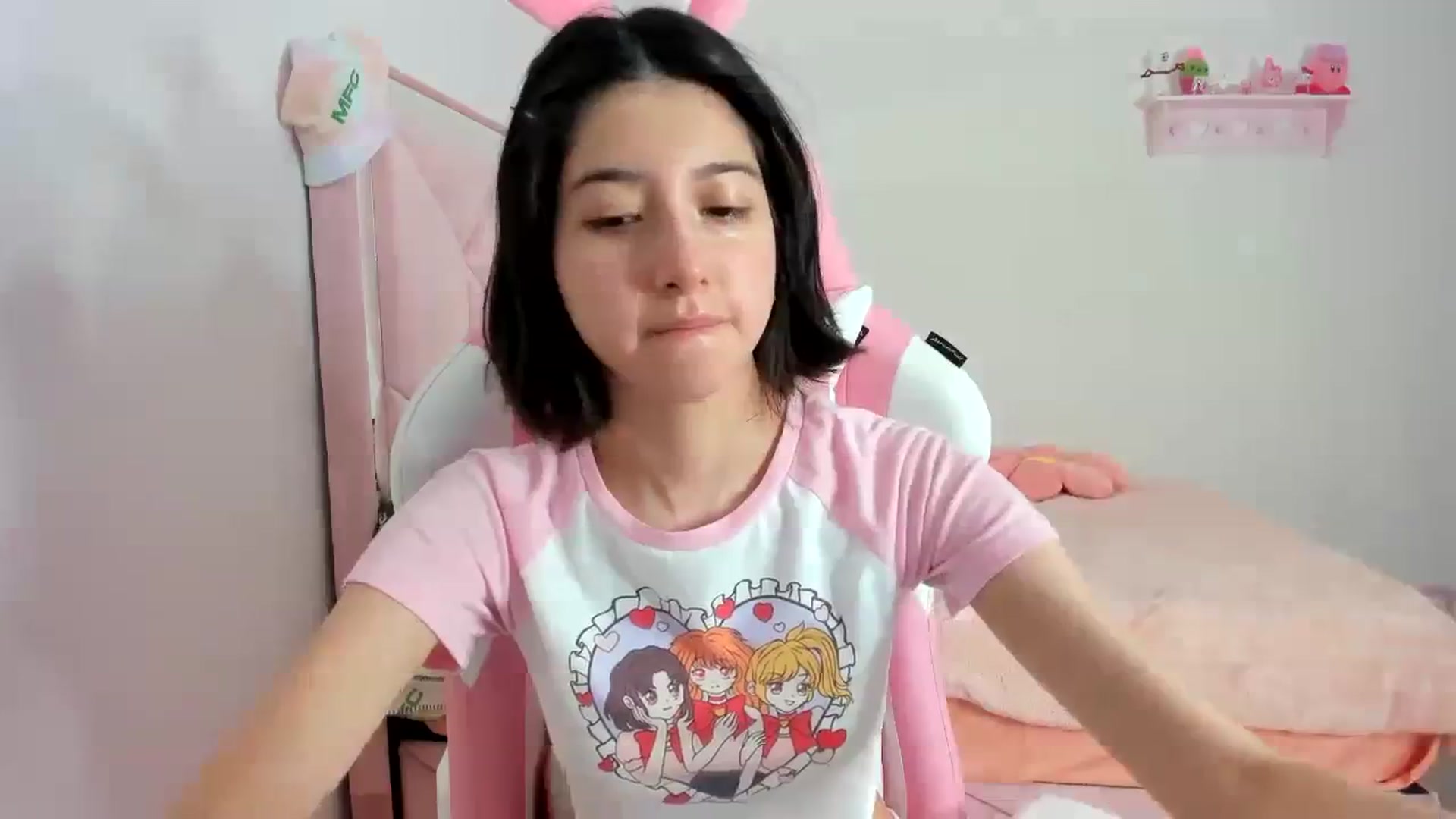 Gallery image thumbnail from Cherrycute666's myfreecams stream on, 01/24/2024, 01:38 image 5 of 20