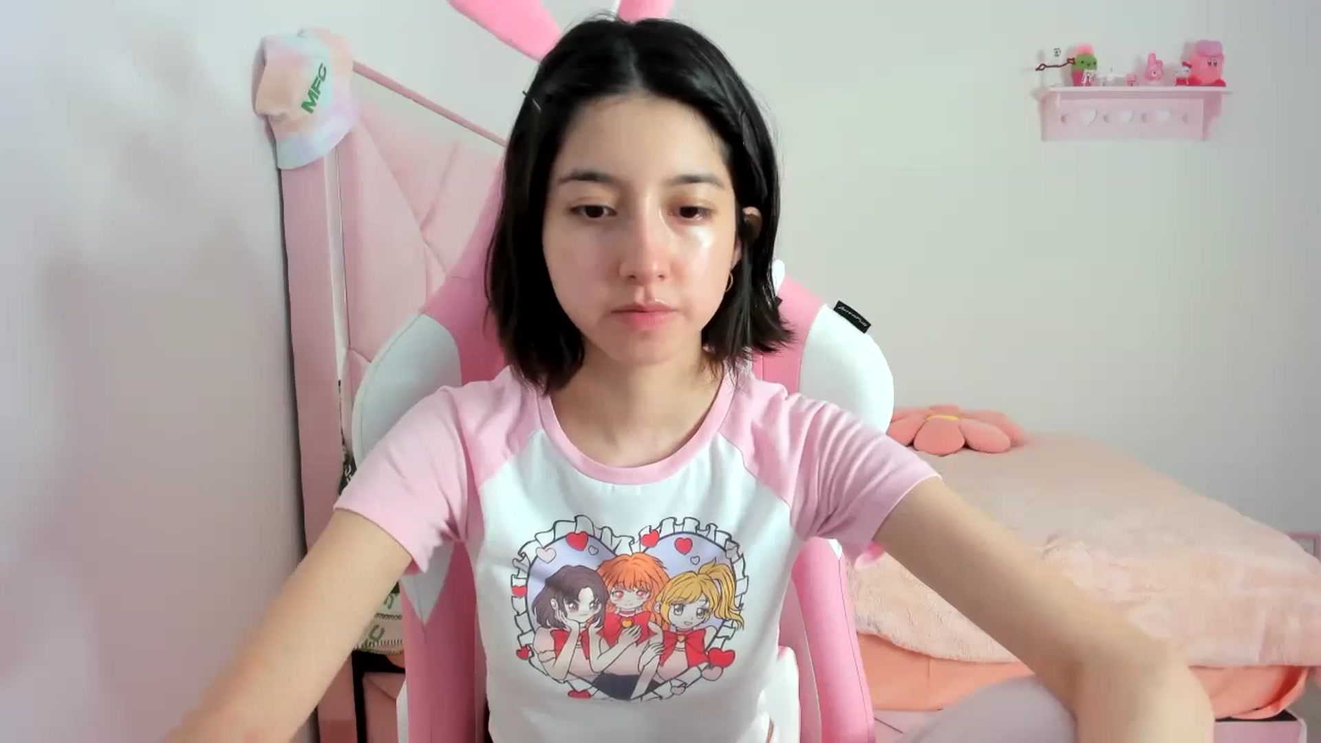 Gallery image thumbnail from Cherrycute666's myfreecams stream on, 01/24/2024, 03:30 image 4 of 20