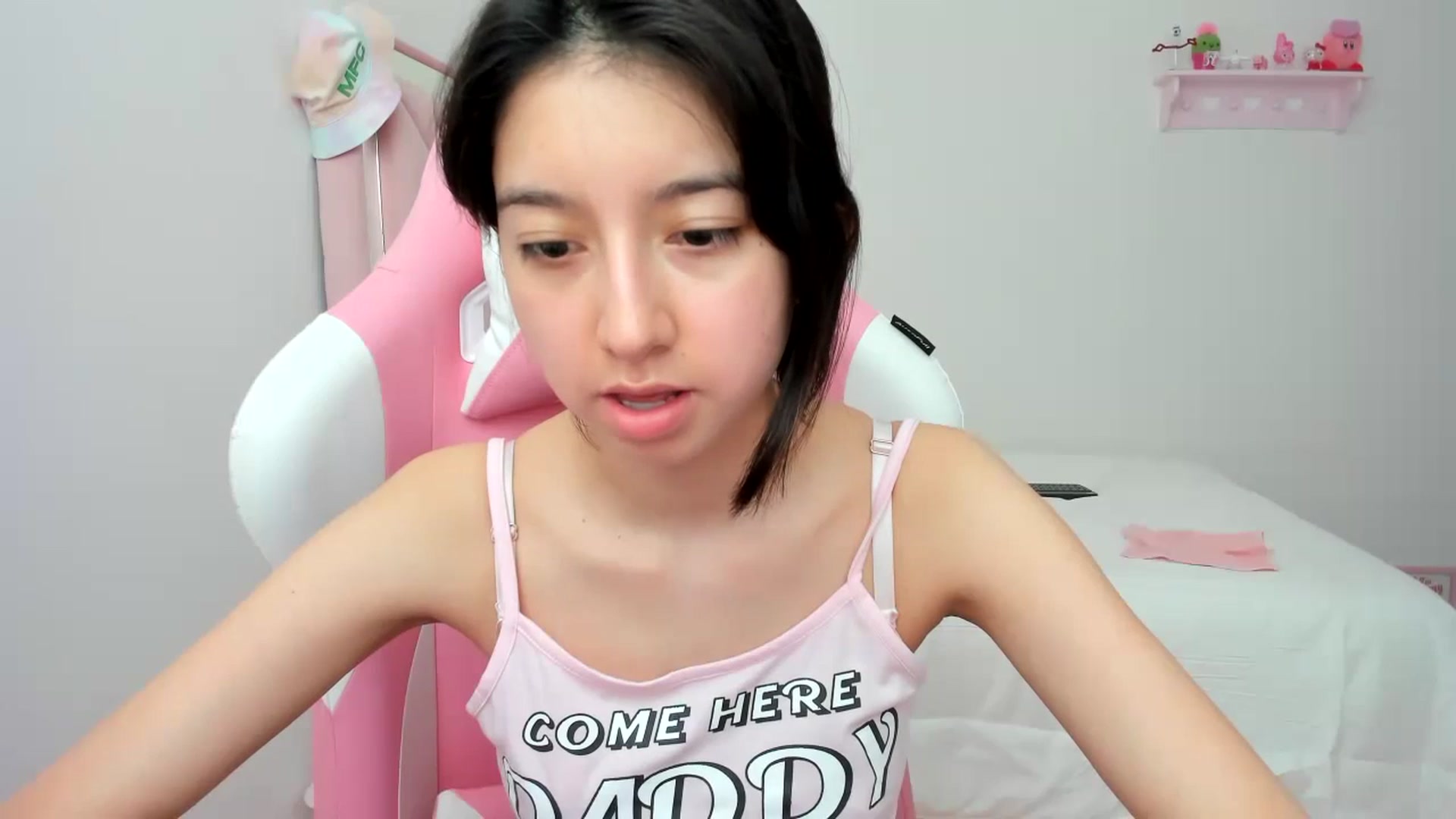 Gallery image thumbnail from Cherrycute666's myfreecams stream on, 01/25/2024, 19:45 image 20 of 20