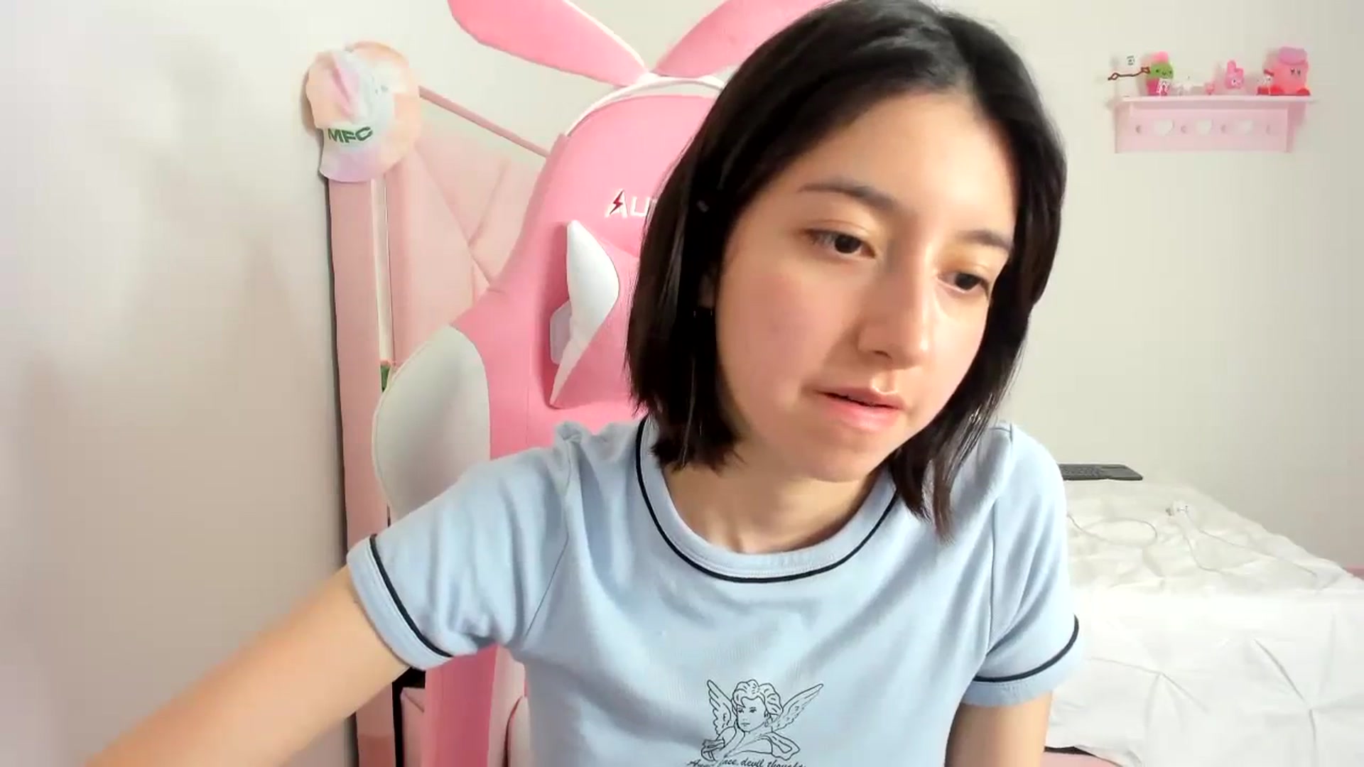 Gallery image thumbnail from Cherrycute666's myfreecams stream on, 01/30/2024, 01:46 image 18 of 20
