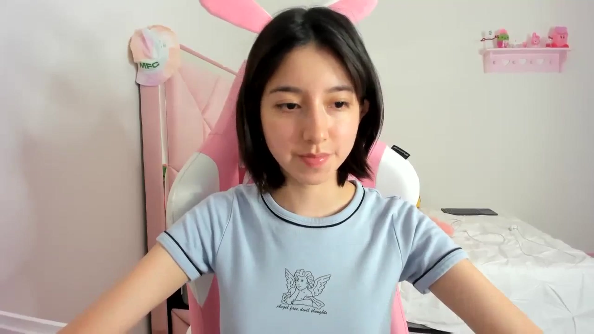 Gallery image thumbnail from Cherrycute666's myfreecams stream on, 01/30/2024, 01:46 image 6 of 20